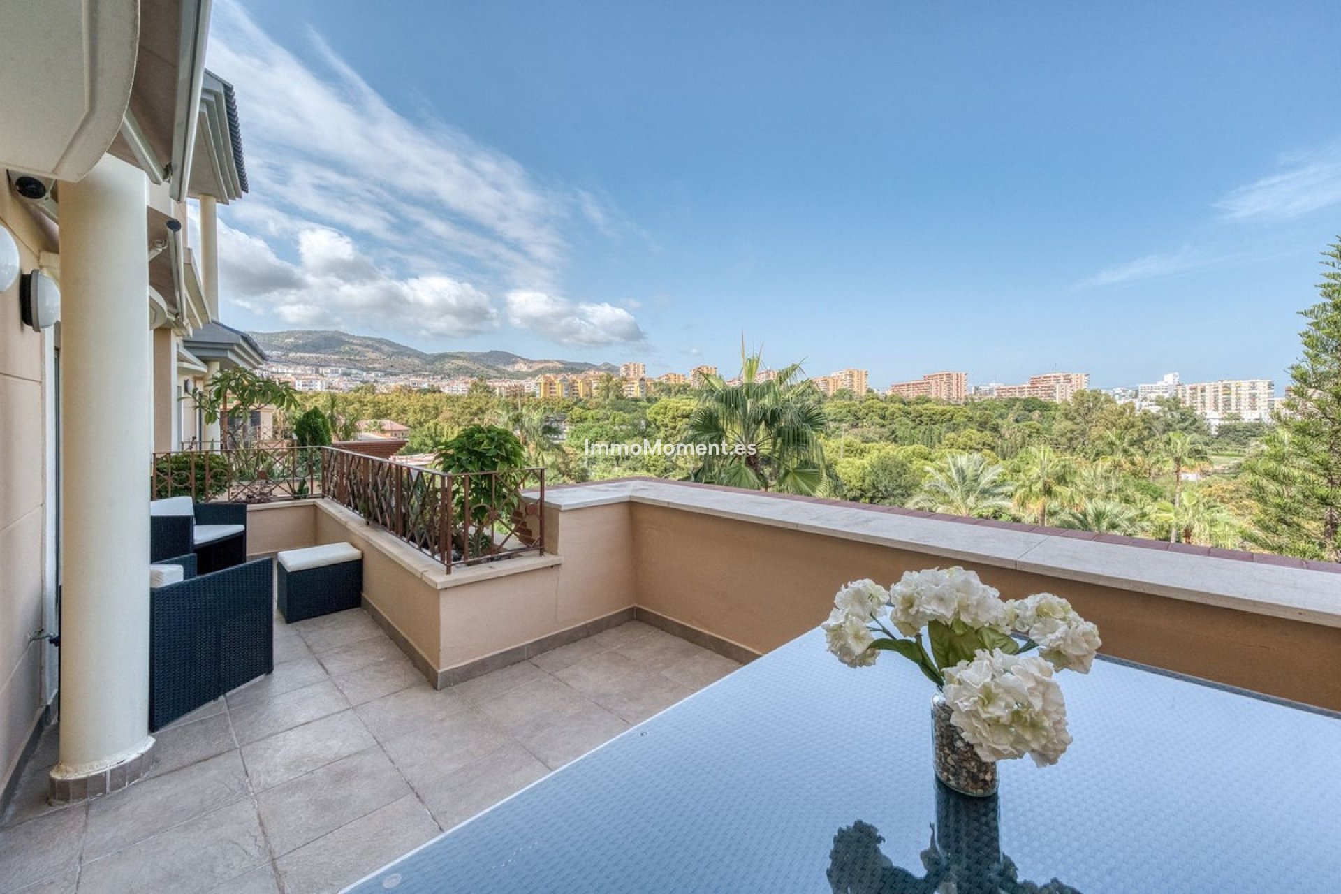 Resale - Apartment - Benalmadena - Benalmadena Centro