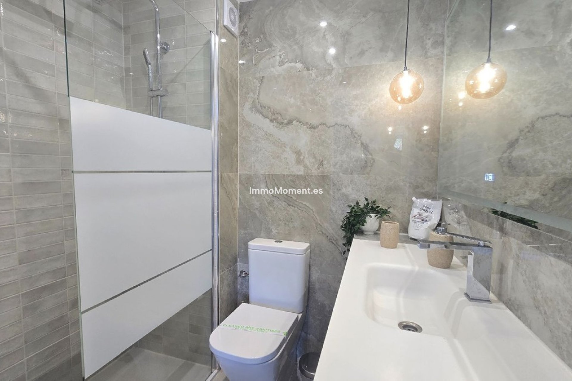 Resale - Apartment - Benalmadena - Benalmadena Centro