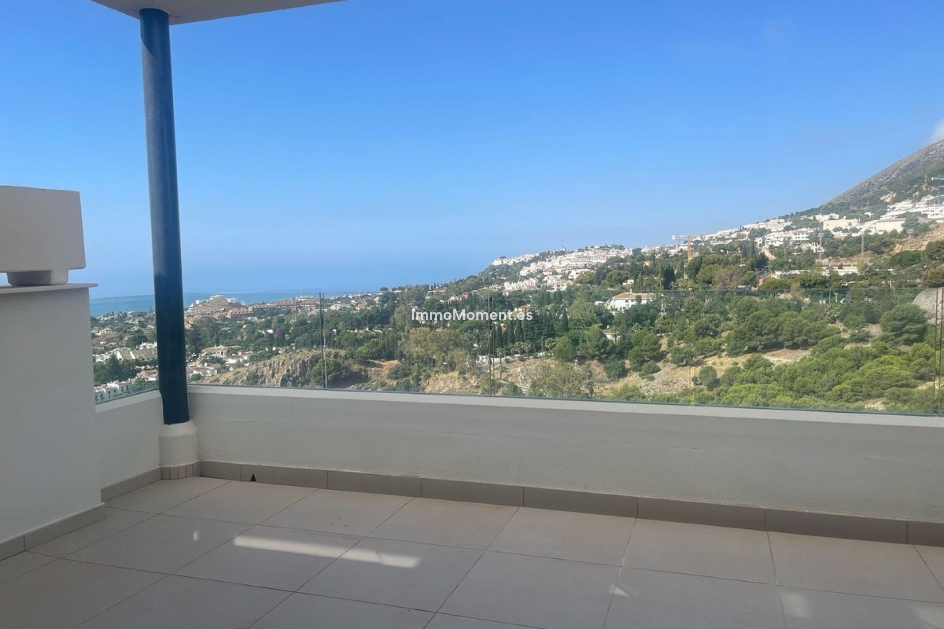 Resale - Apartment - Benalmadena - Benalmadena Centro