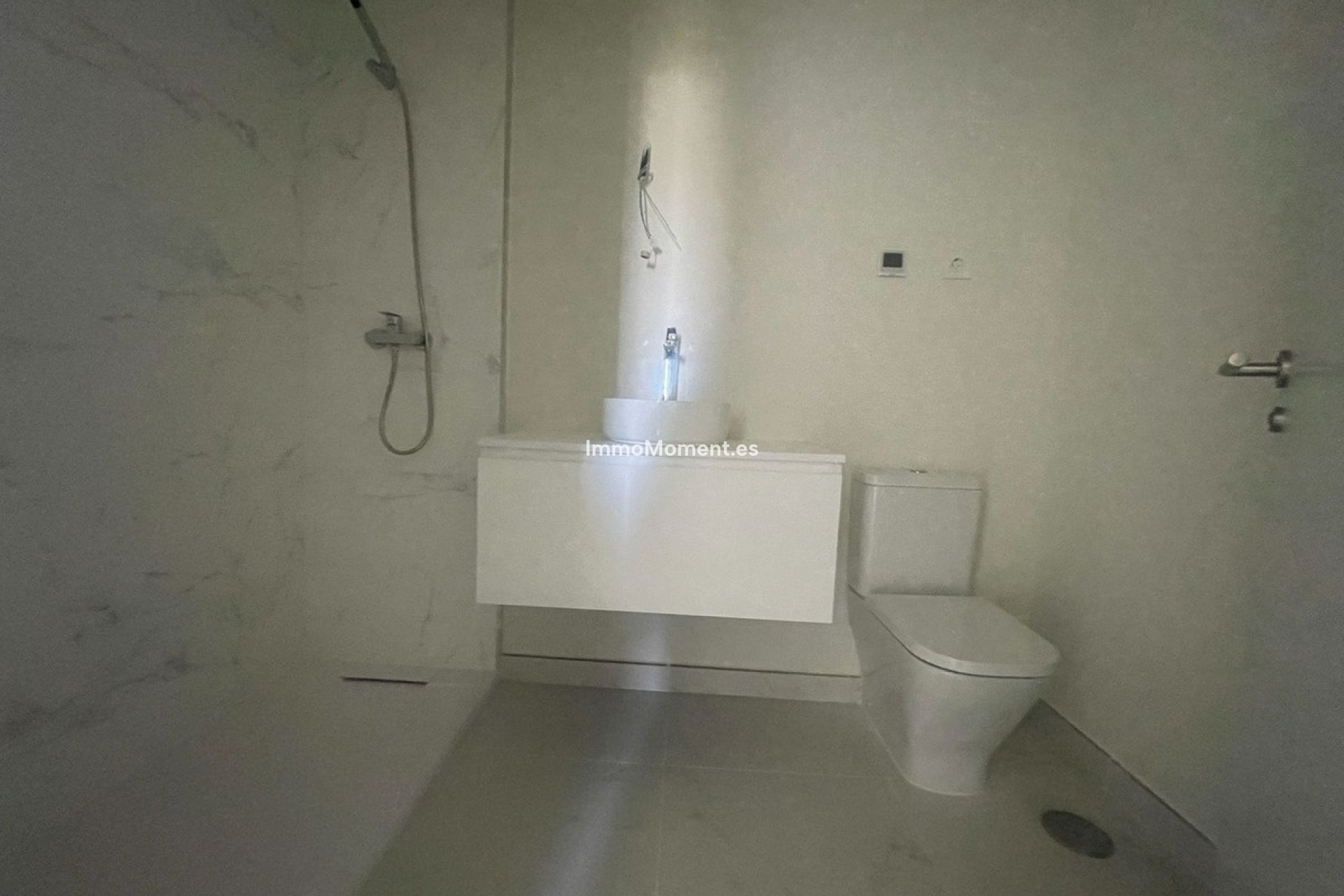 Resale - Apartment - Benalmadena - Benalmadena Centro