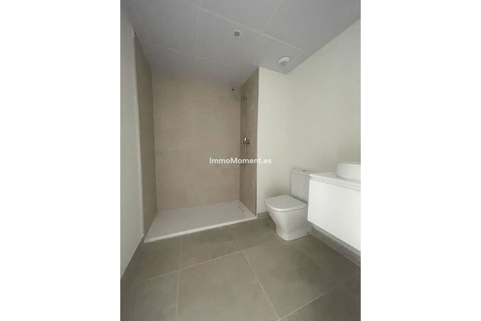 Resale - Apartment - Benalmadena - Benalmadena Centro
