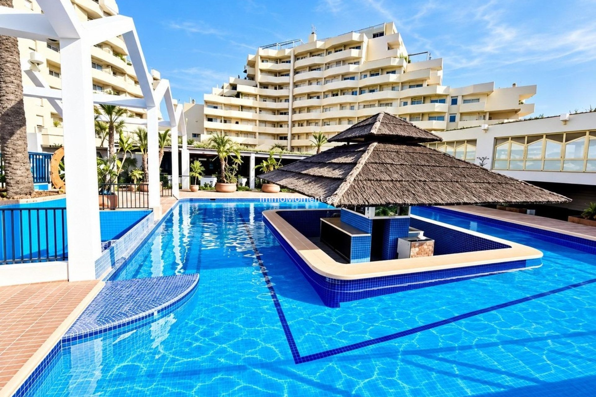Resale - Apartment - Benalmadena - Benalmadena Centro