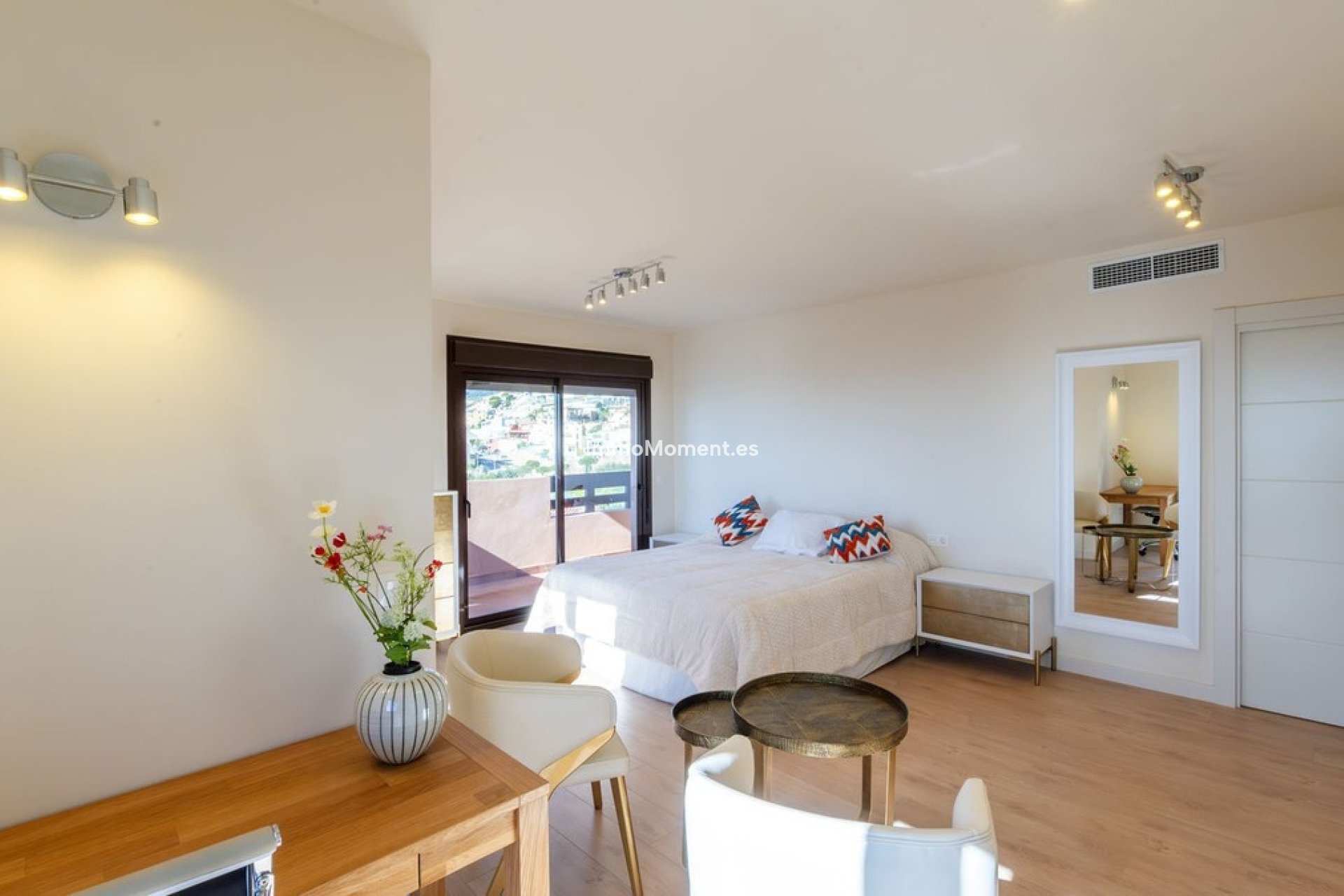 Resale - Apartment - Benalmadena - Benalmadena Centro