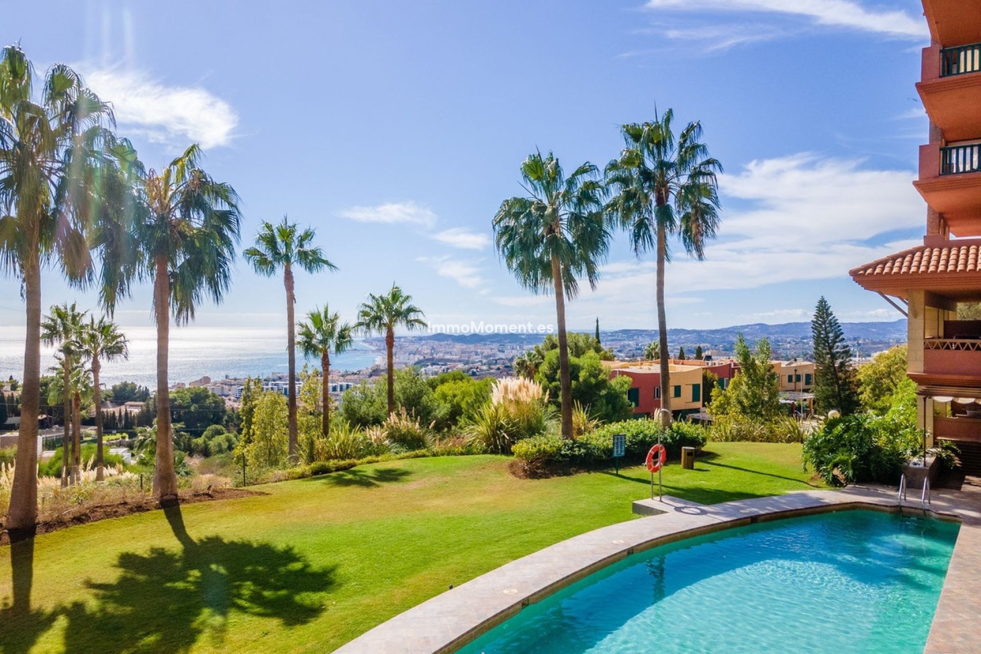 Resale - Apartment - Benalmadena - Benalmadena Centro