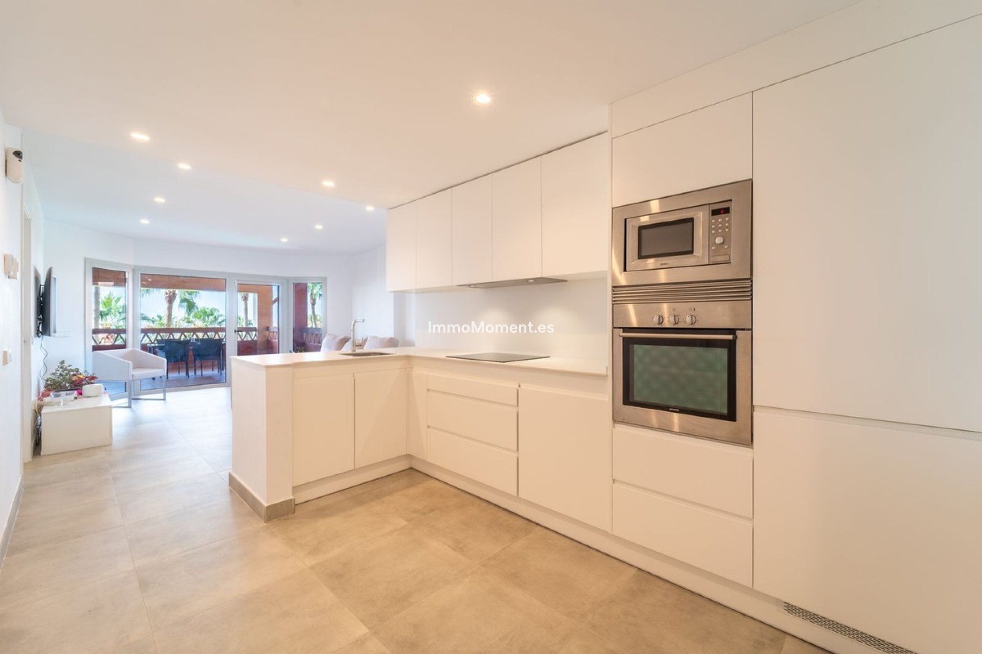 Resale - Apartment - Benalmadena - Benalmadena Centro