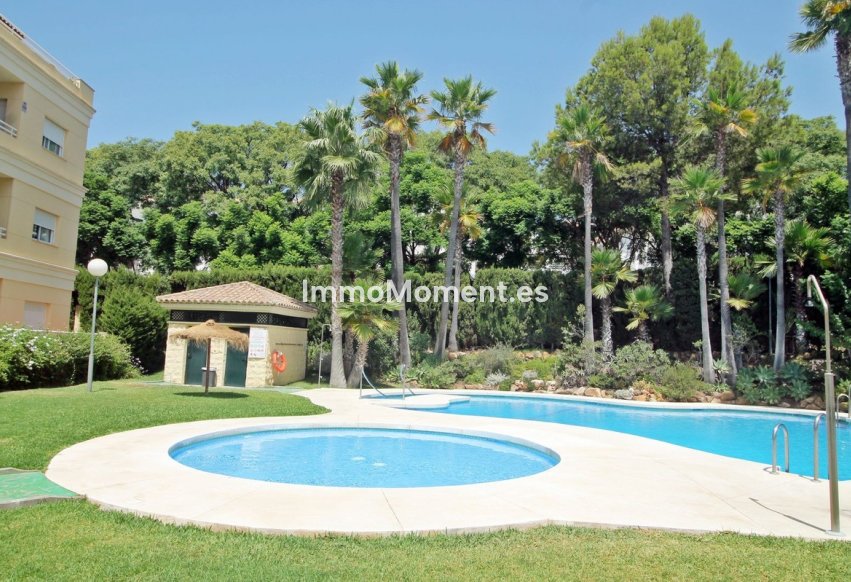 Resale - Apartment - Benalmadena - Benalmadena Centro