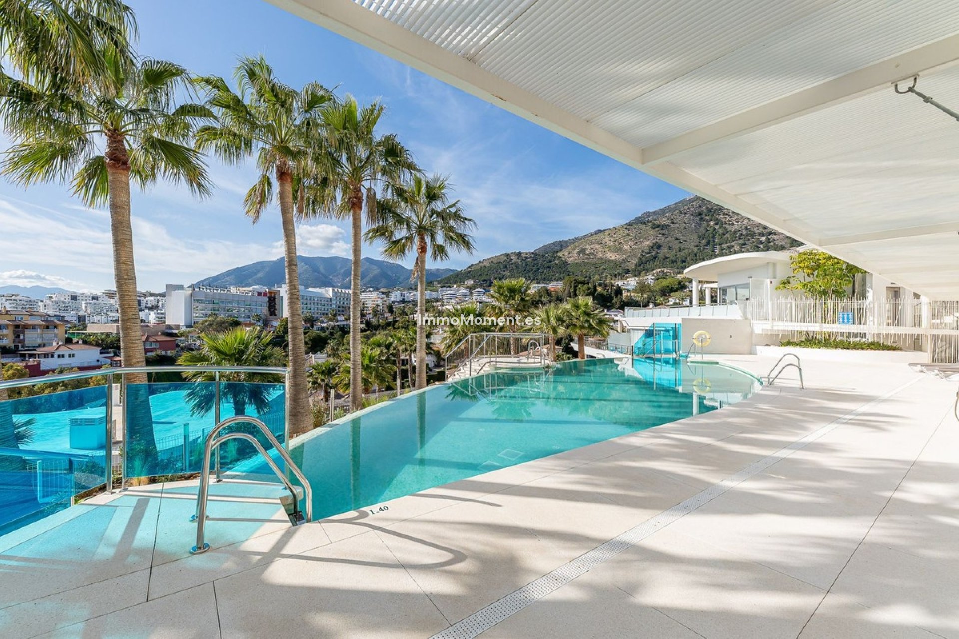 Resale - Apartment - Benalmadena - Benalmadena Centro