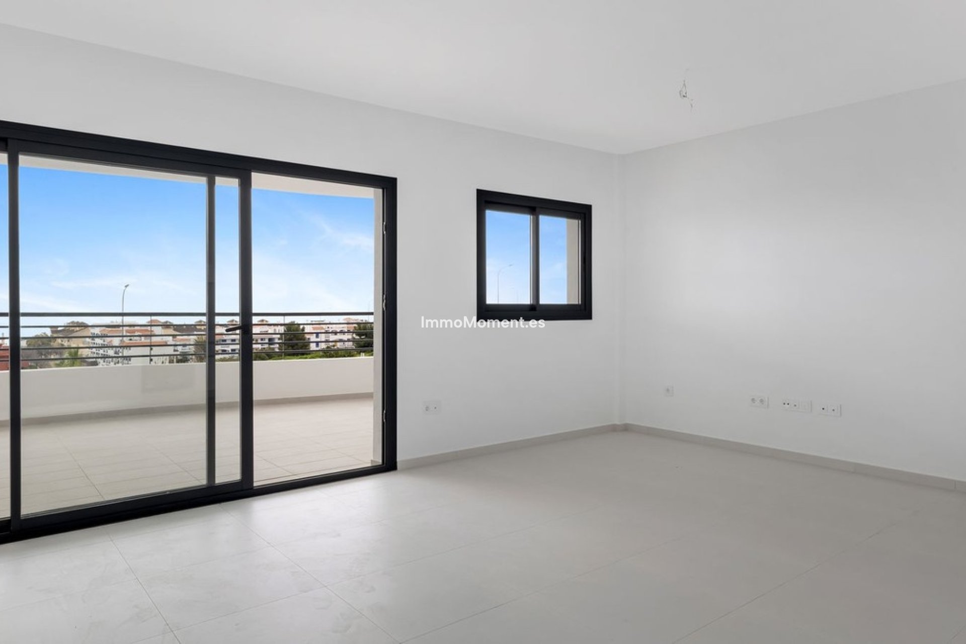 Resale - Apartment - Benalmadena - Benalmadena Centro