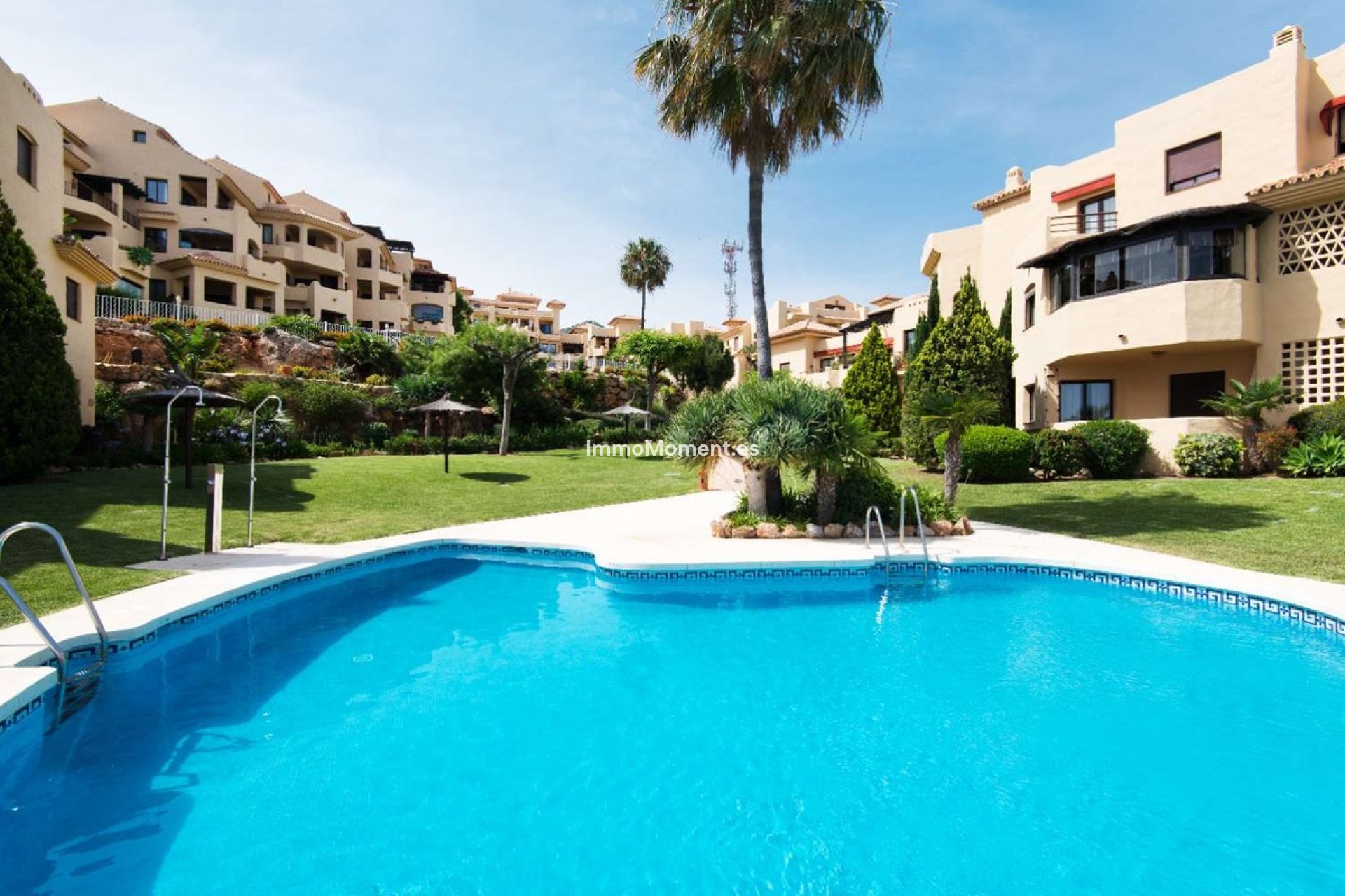 Resale - Apartment - Benalmadena - Benalmadena Centro