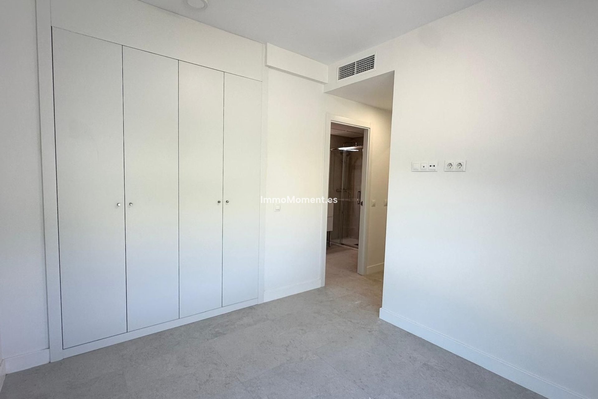 Resale - Apartment - Benalmadena - Benalmadena Centro