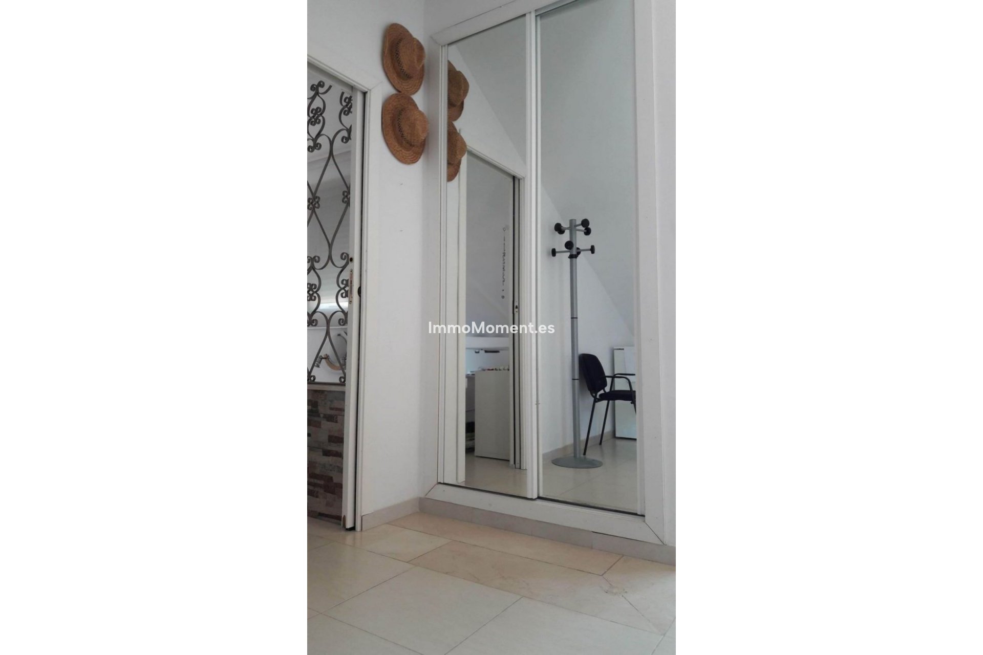 Resale - Apartment - Benalmadena - Benalmadena Centro