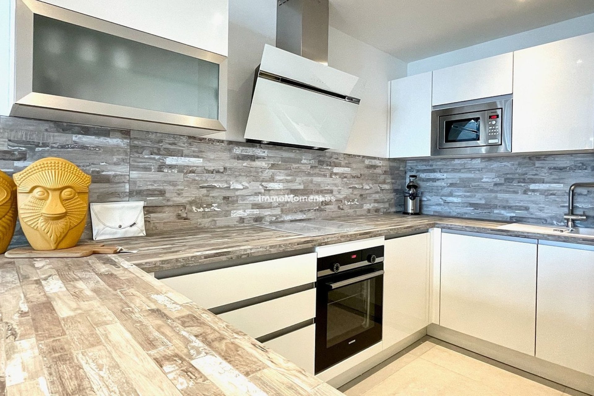 Resale - Apartment - Benalmadena - Benalmadena Centro