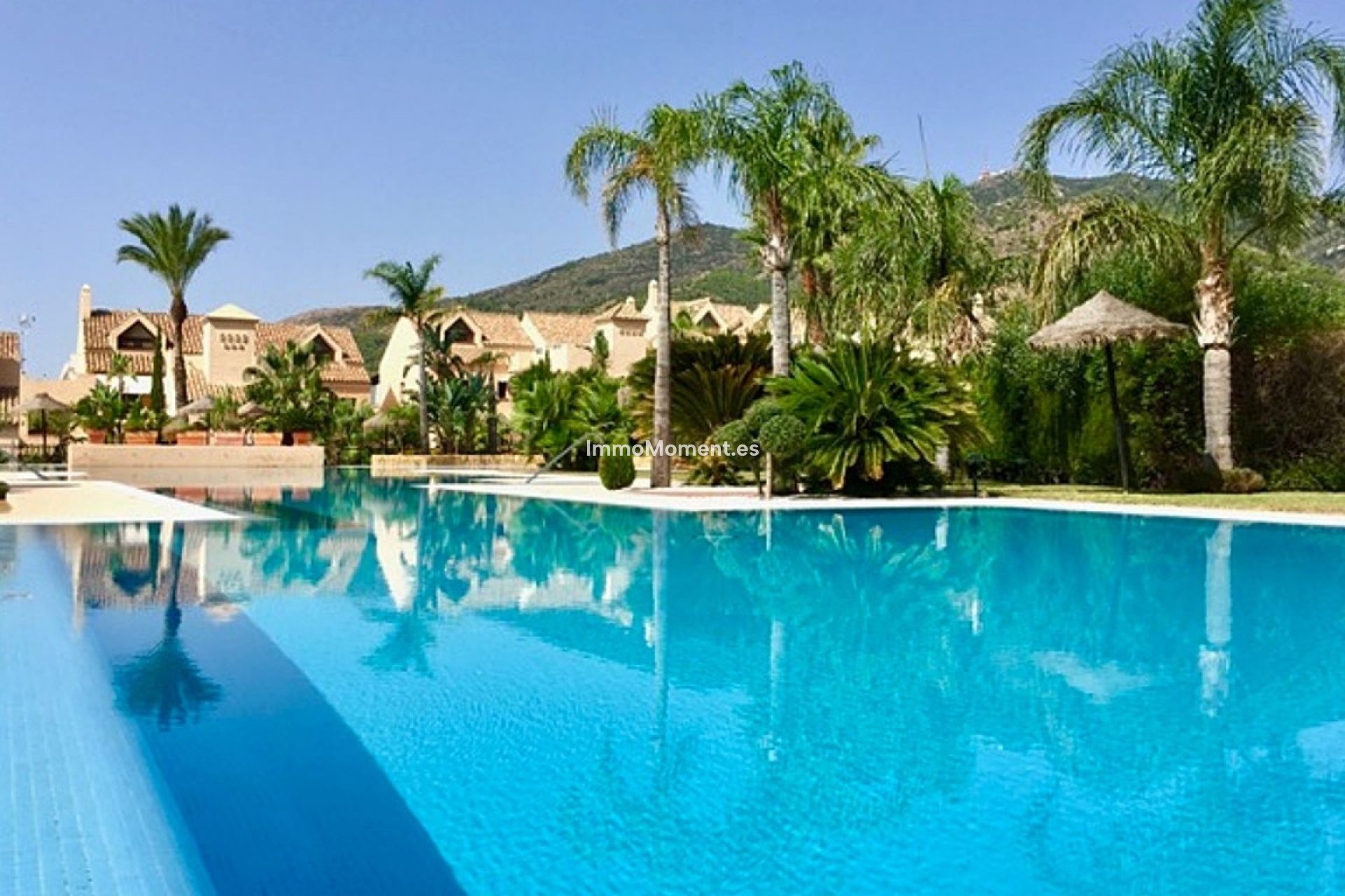 Resale - Apartment - Benalmadena - Benalmadena Centro