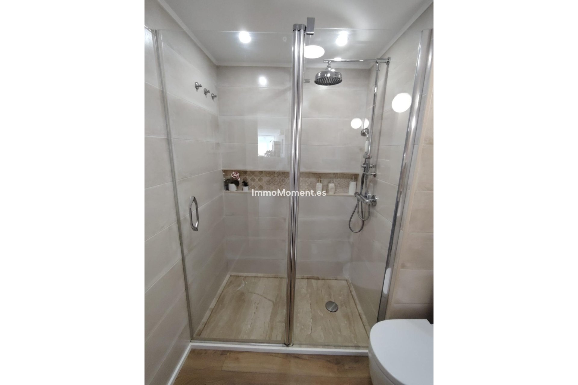 Resale - Apartment - Benalmadena - Benalmadena Centro