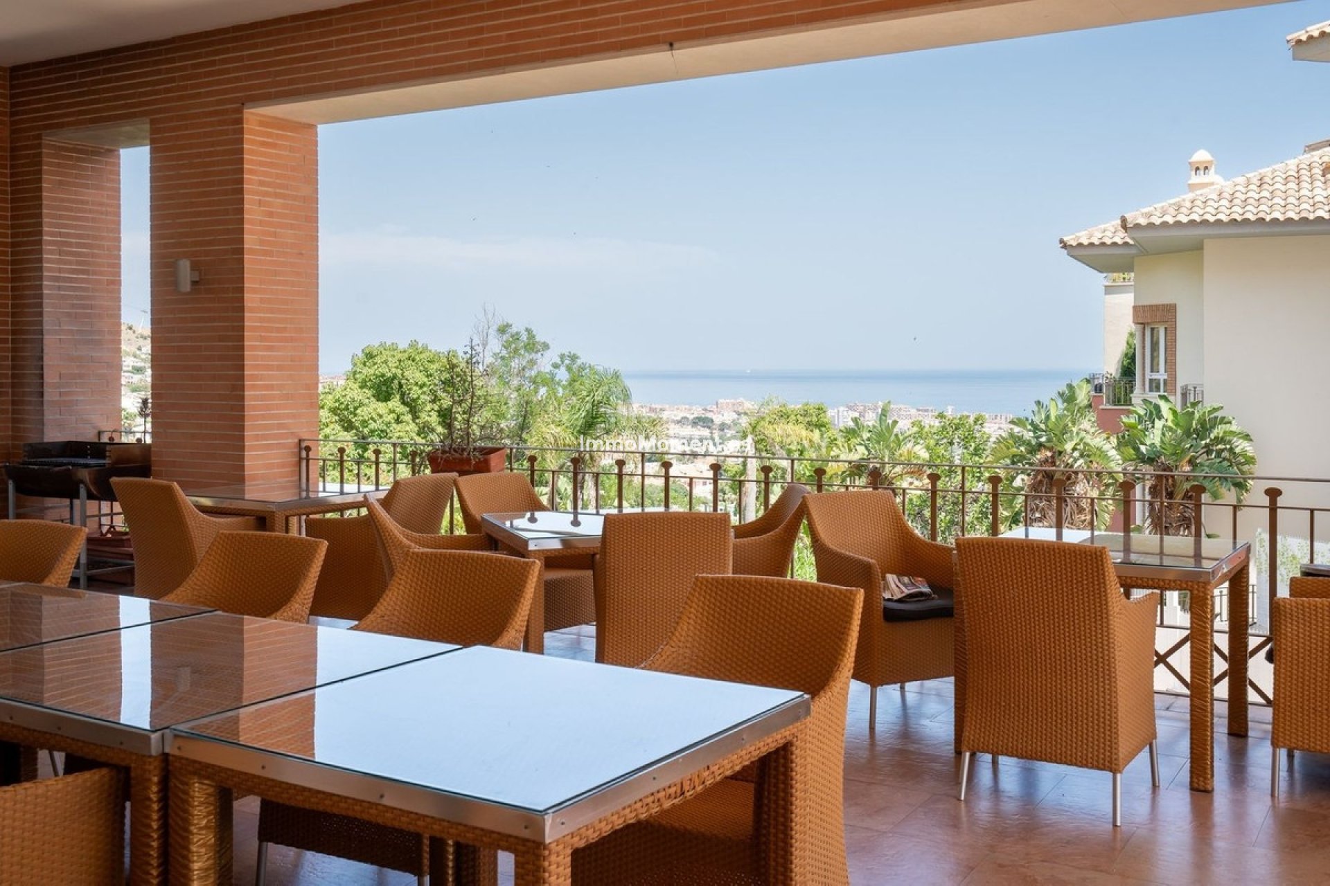 Resale - Apartment - Benalmadena - Benalmadena Centro