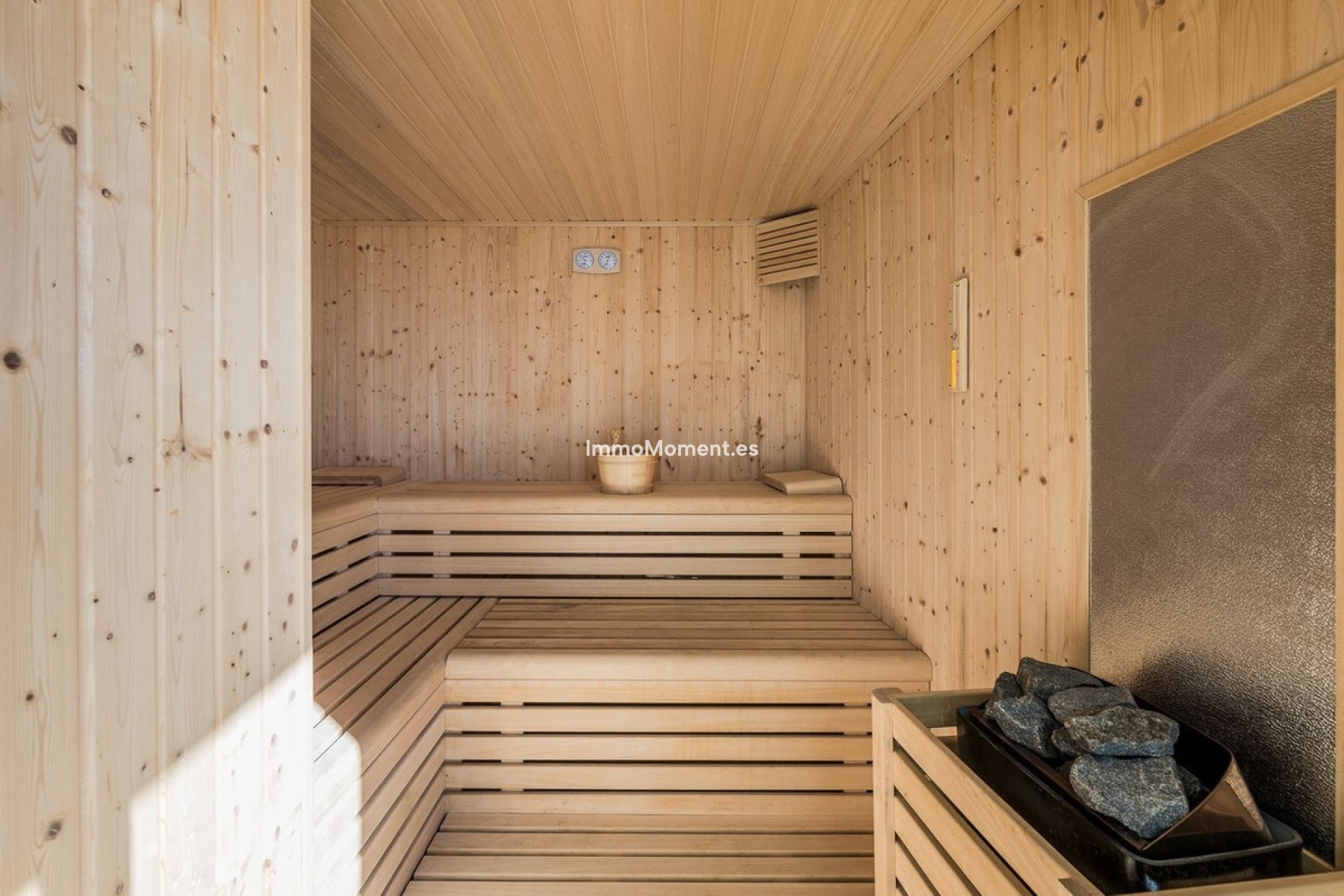 Resale - Apartment - Benalmadena - Benalmadena Centro