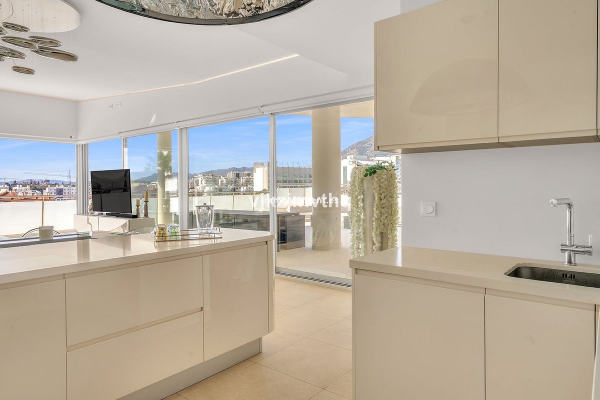 Resale - Apartment - Benalmadena - Benalmadena Centro