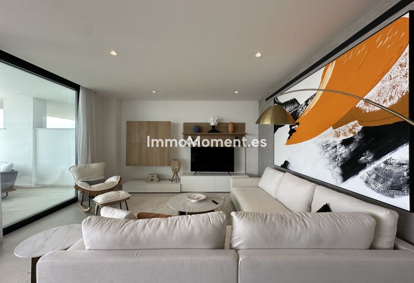 Resale - Apartment - Benalmadena - Benalmadena Centro