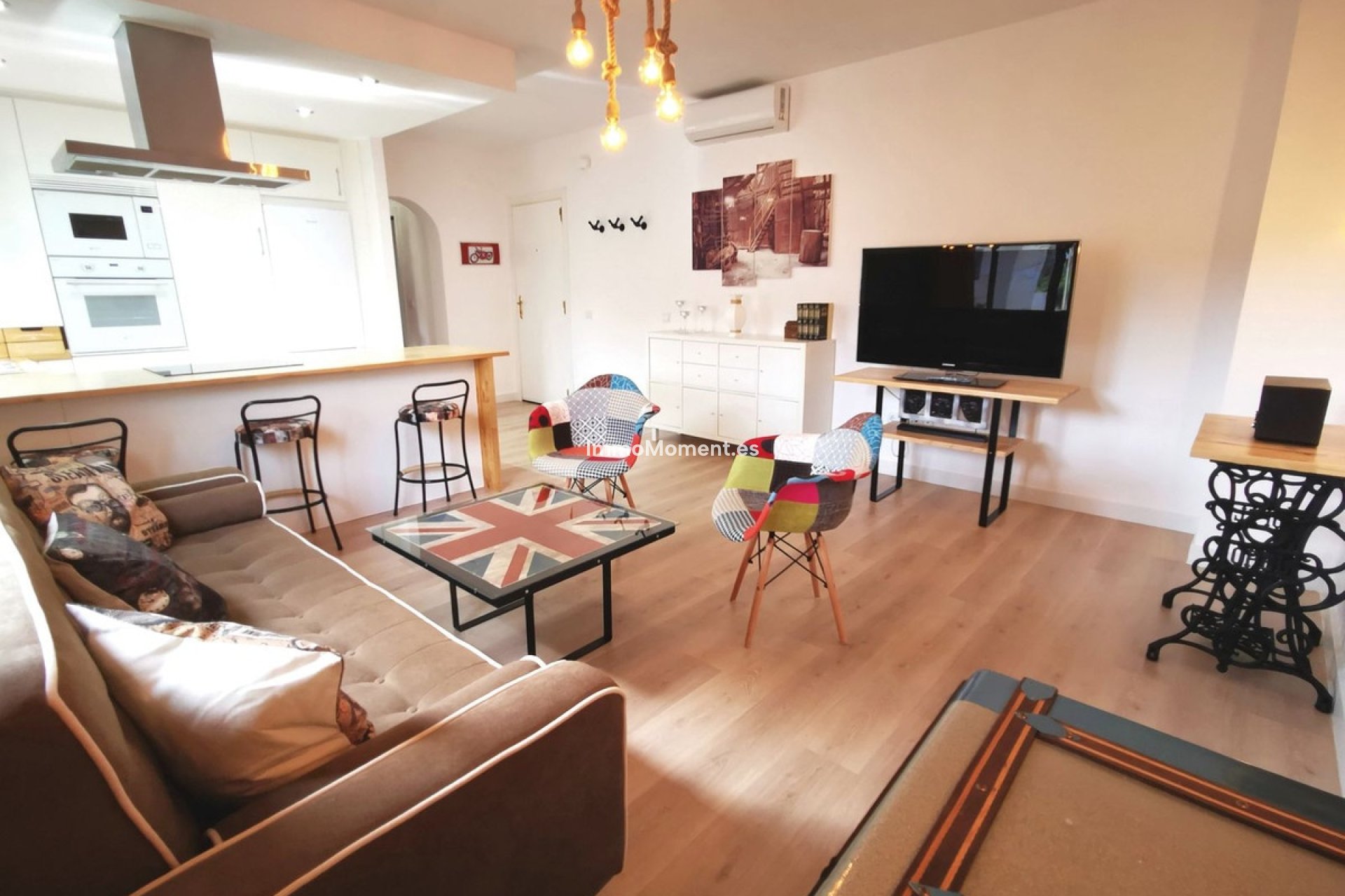 Resale - Apartment - Benalmadena - Benalmadena Centro