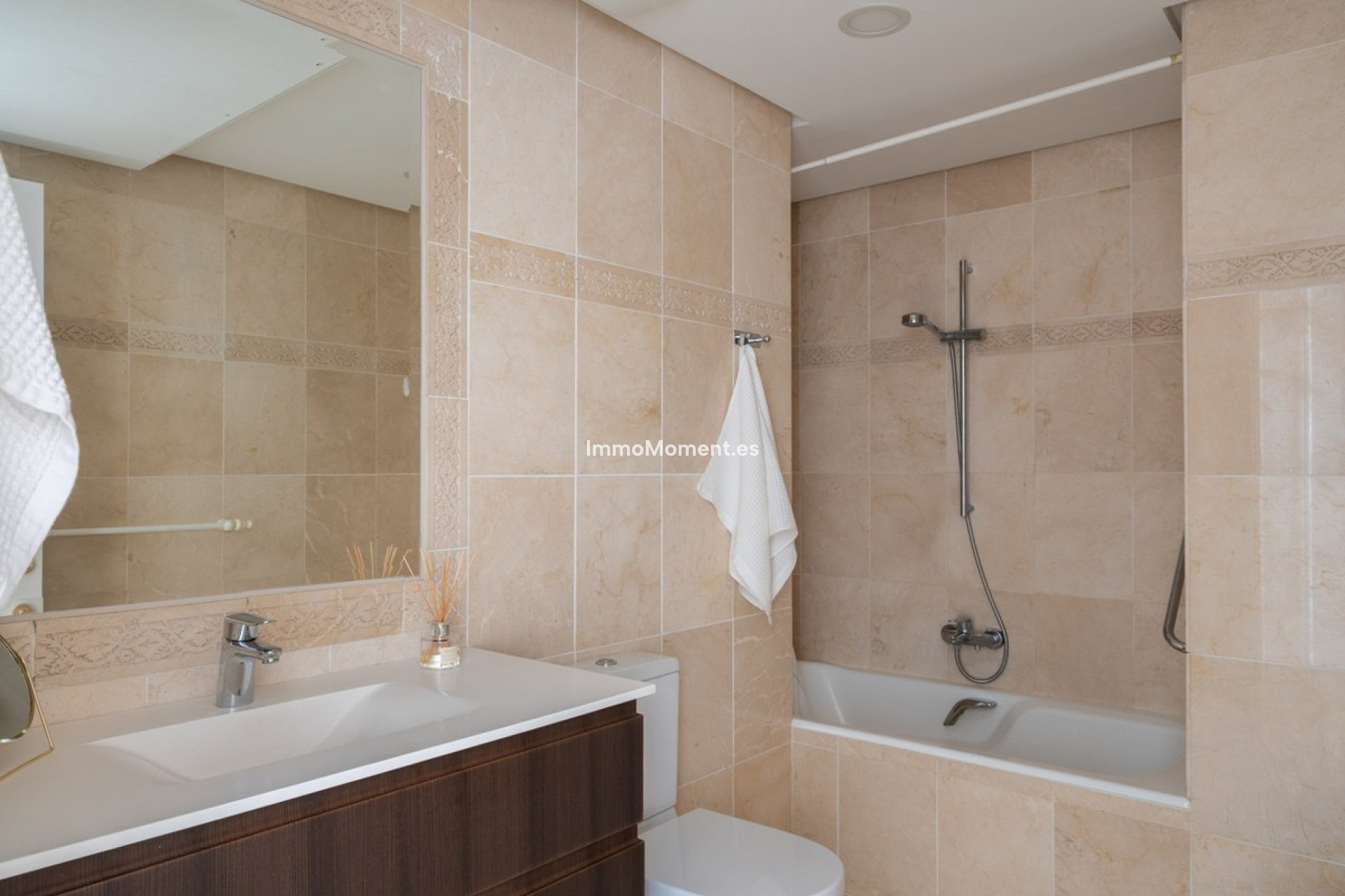 Resale - Apartment - Benalmadena - Benalmadena Centro