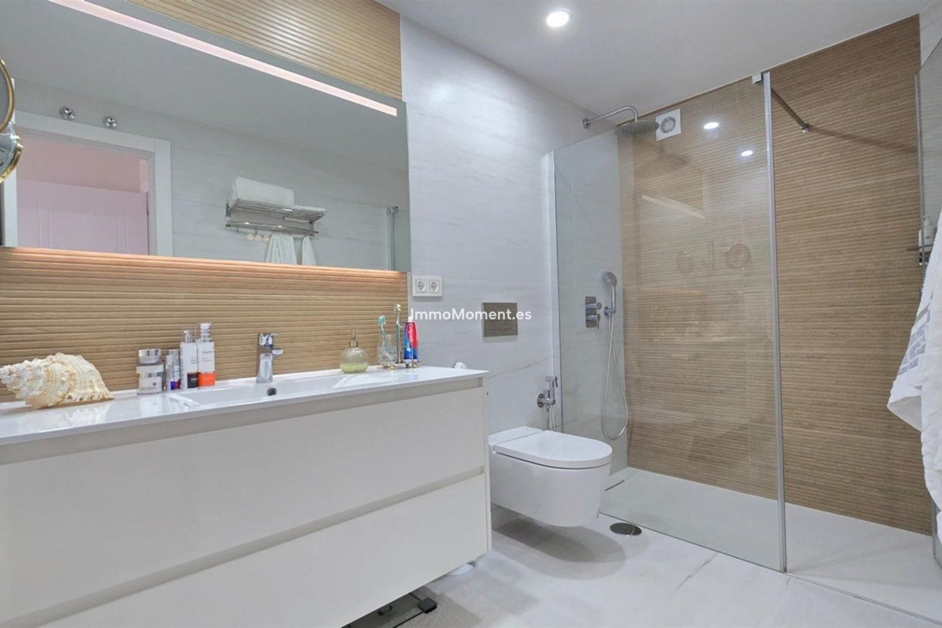 Resale - Apartment - Benalmadena - Benalmadena Centro