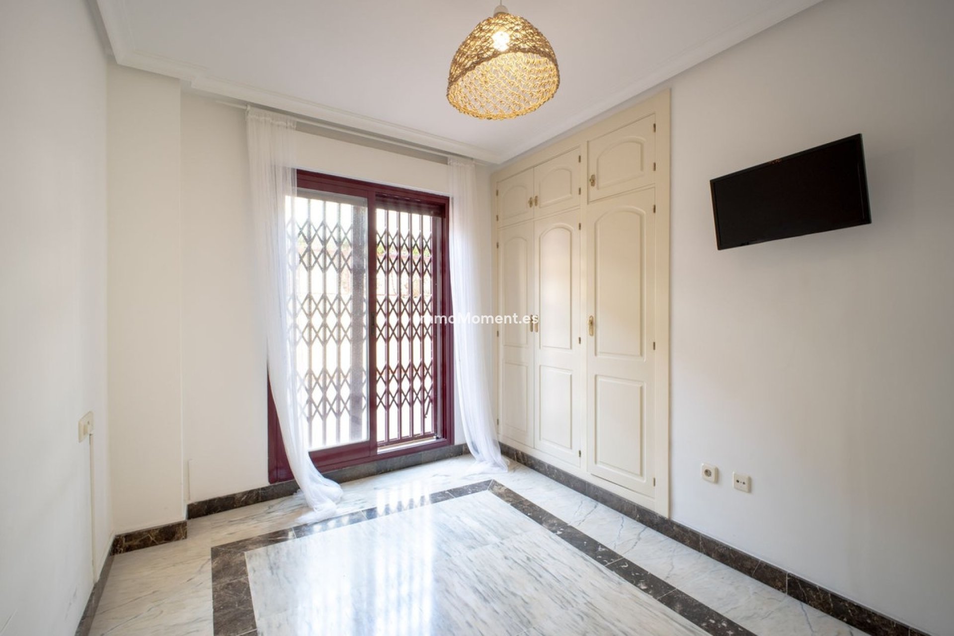 Resale - Apartment - Benalmadena - Benalmadena Centro