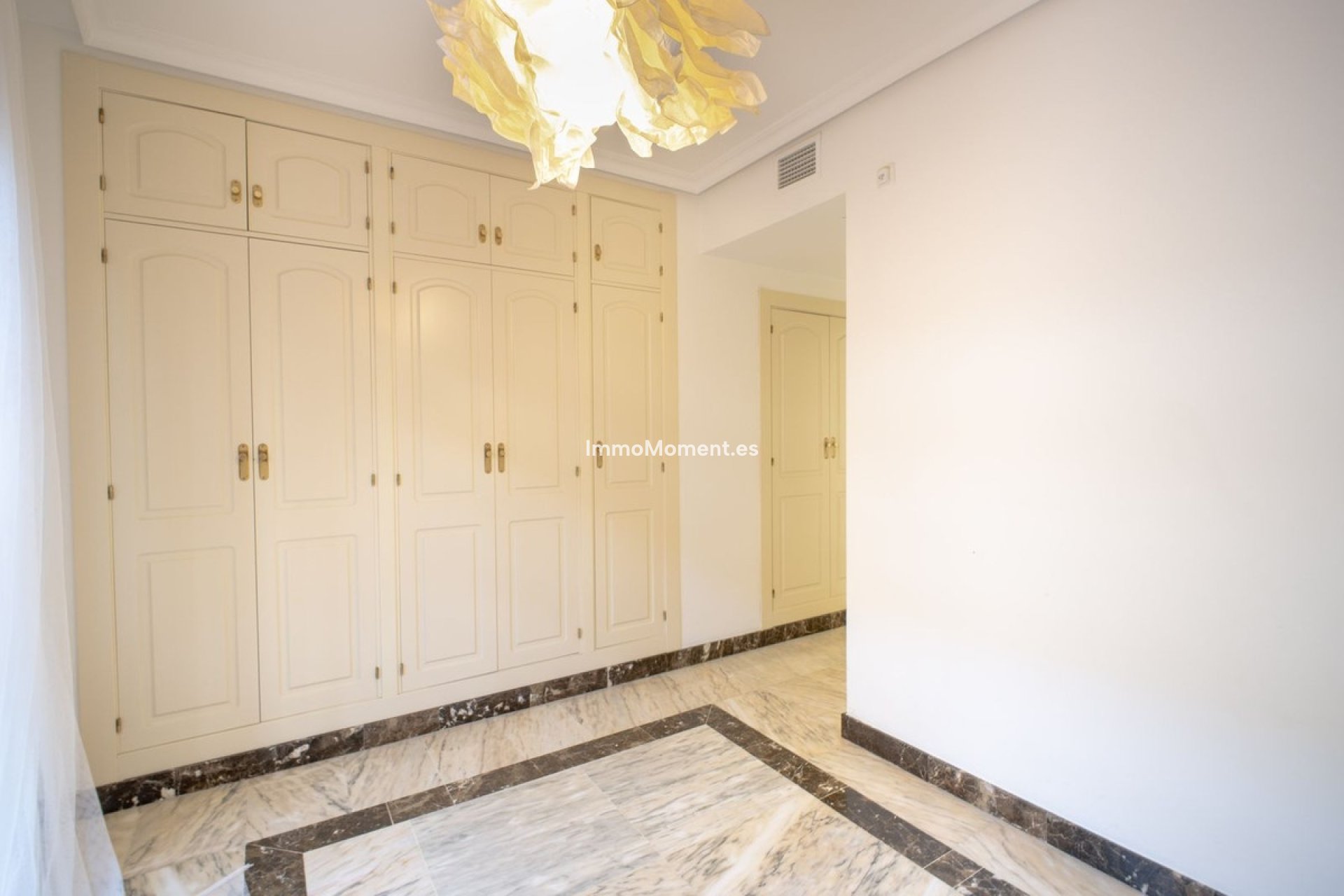 Resale - Apartment - Benalmadena - Benalmadena Centro