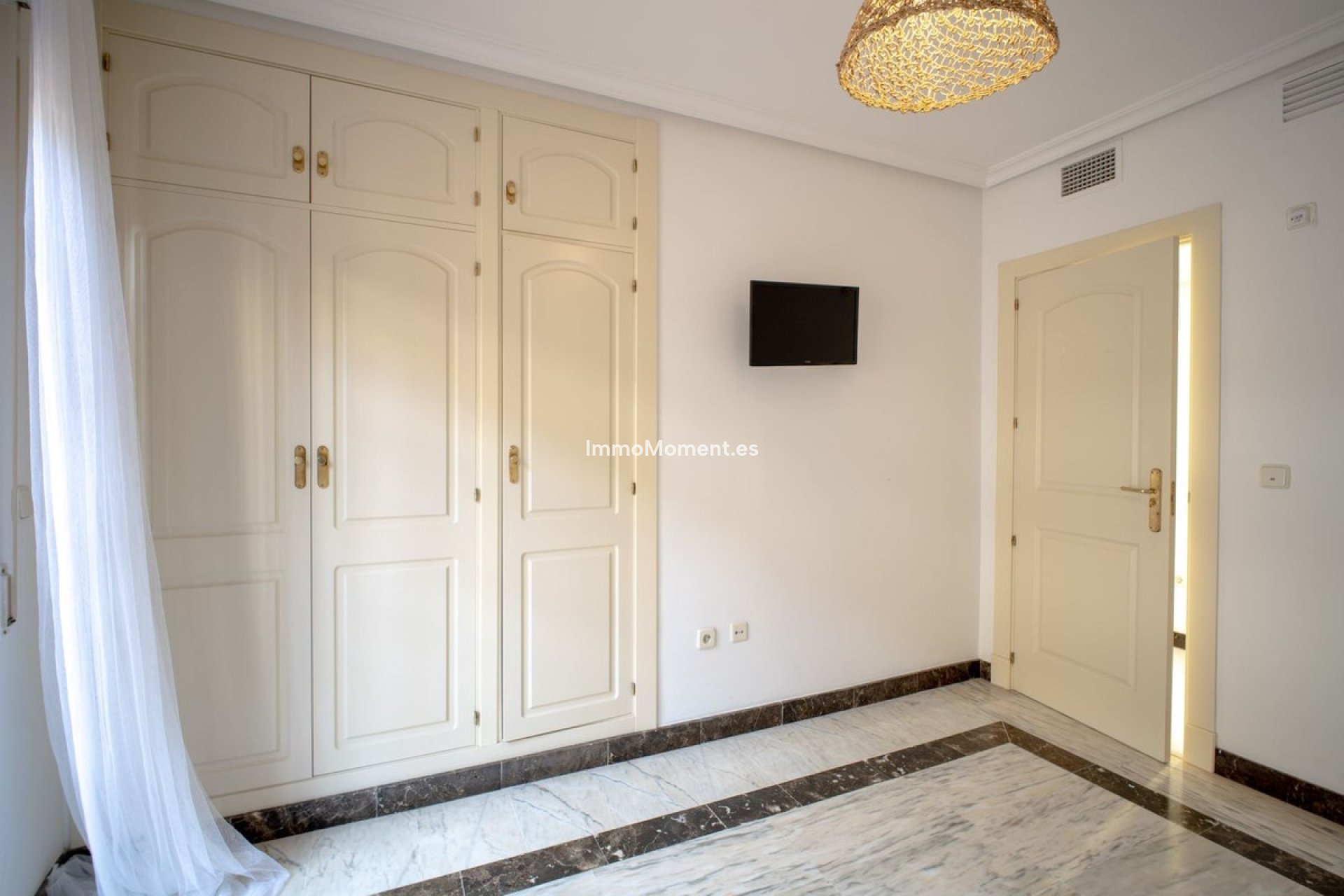 Resale - Apartment - Benalmadena - Benalmadena Centro