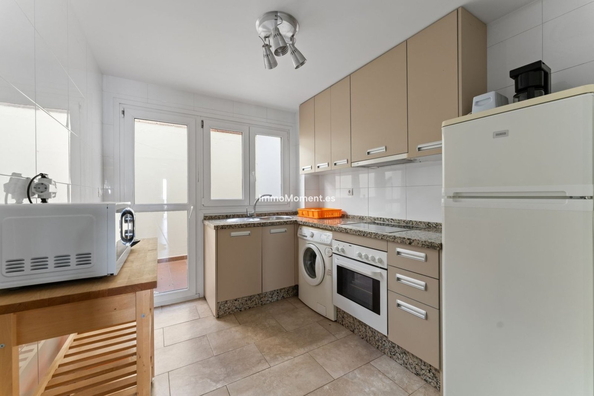 Resale - Apartment - Benalmadena - Benalmadena Centro