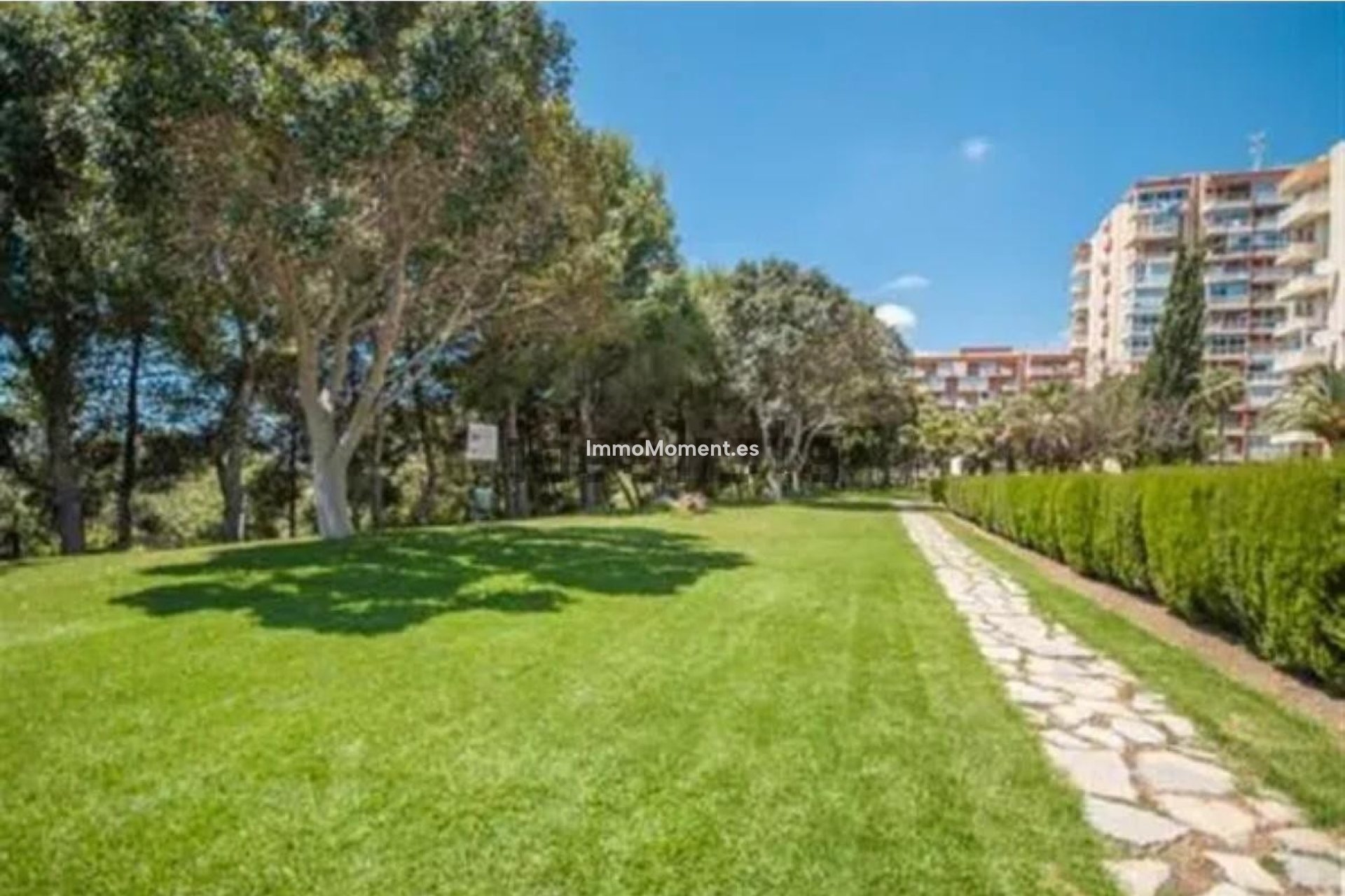 Resale - Apartment - Benalmadena - Benalmadena Centro