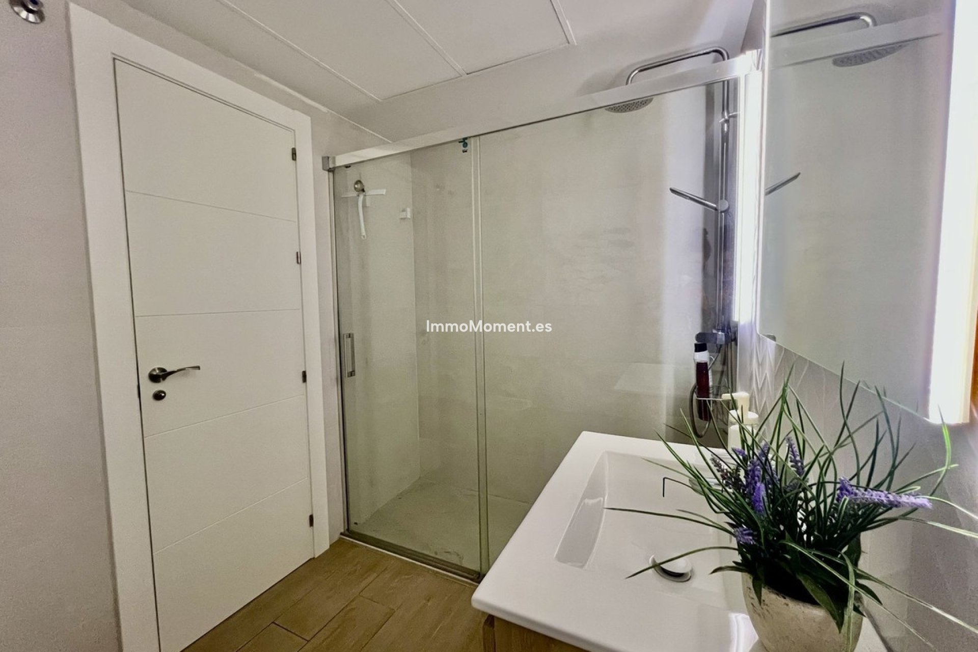 Resale - Apartment - Benalmadena - Benalmadena Centro