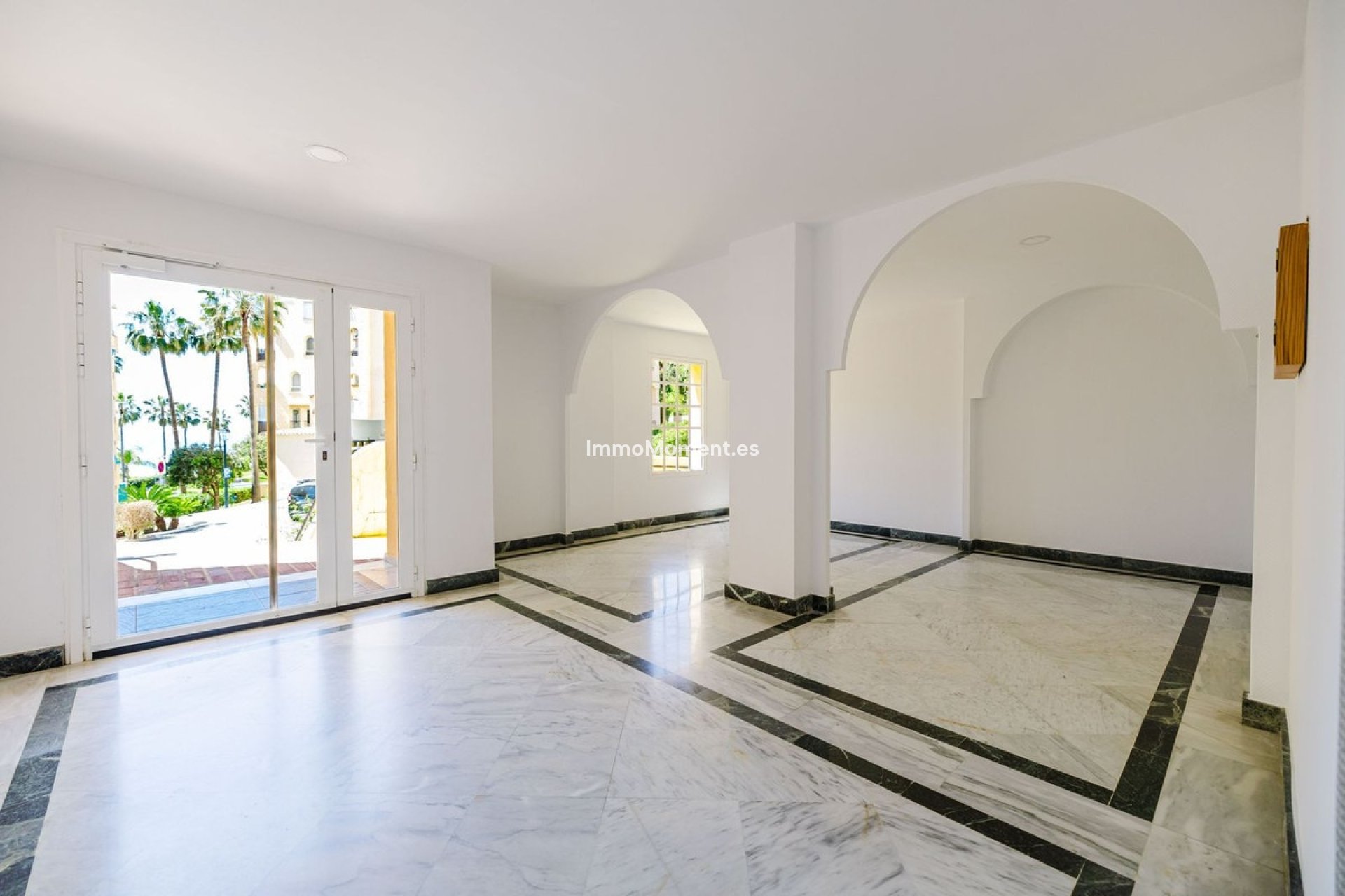 Resale - Apartment - Benalmadena - Benalmadena Centro