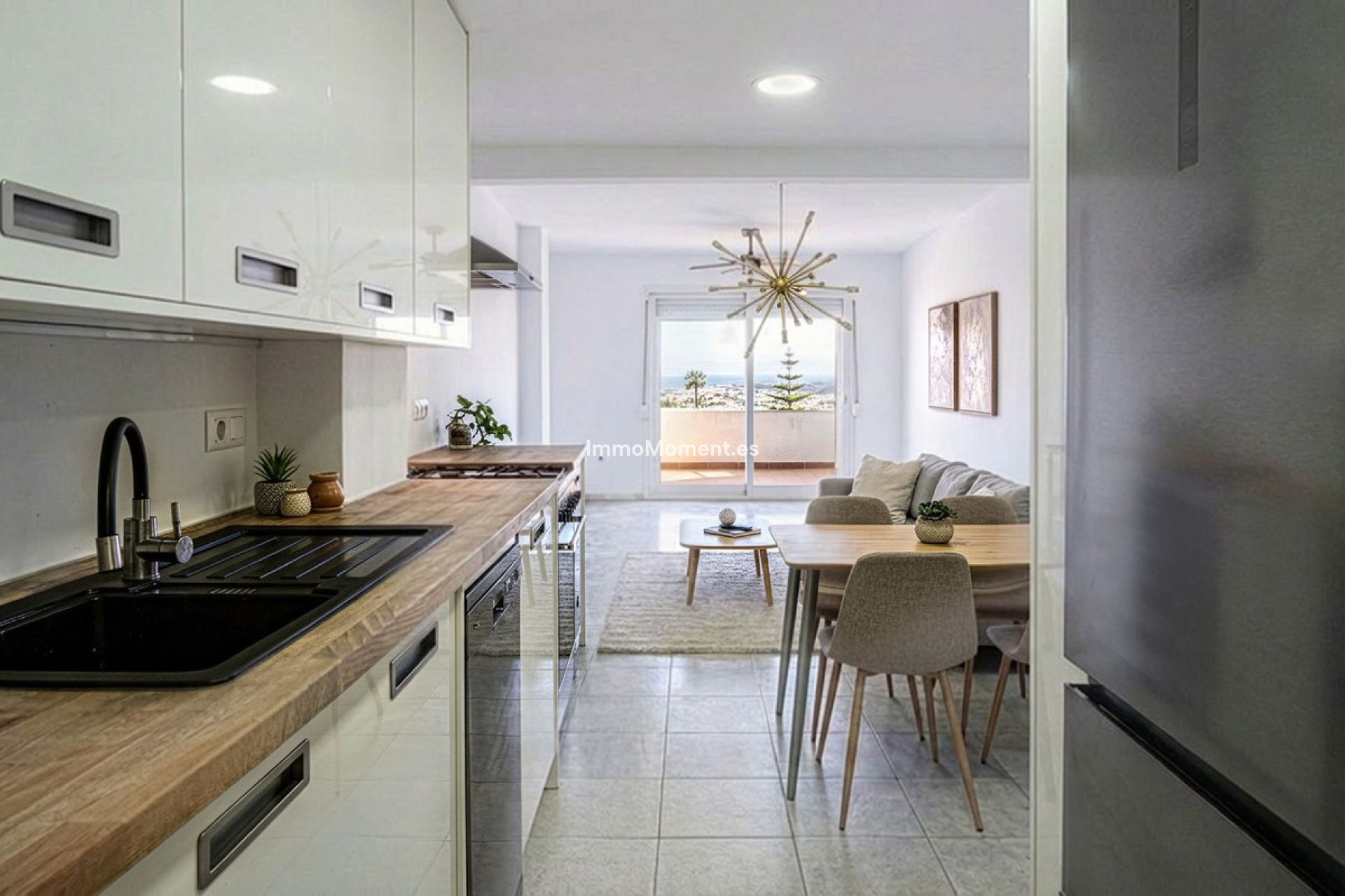 Resale - Apartment - Benalmadena - Benalmadena Centro
