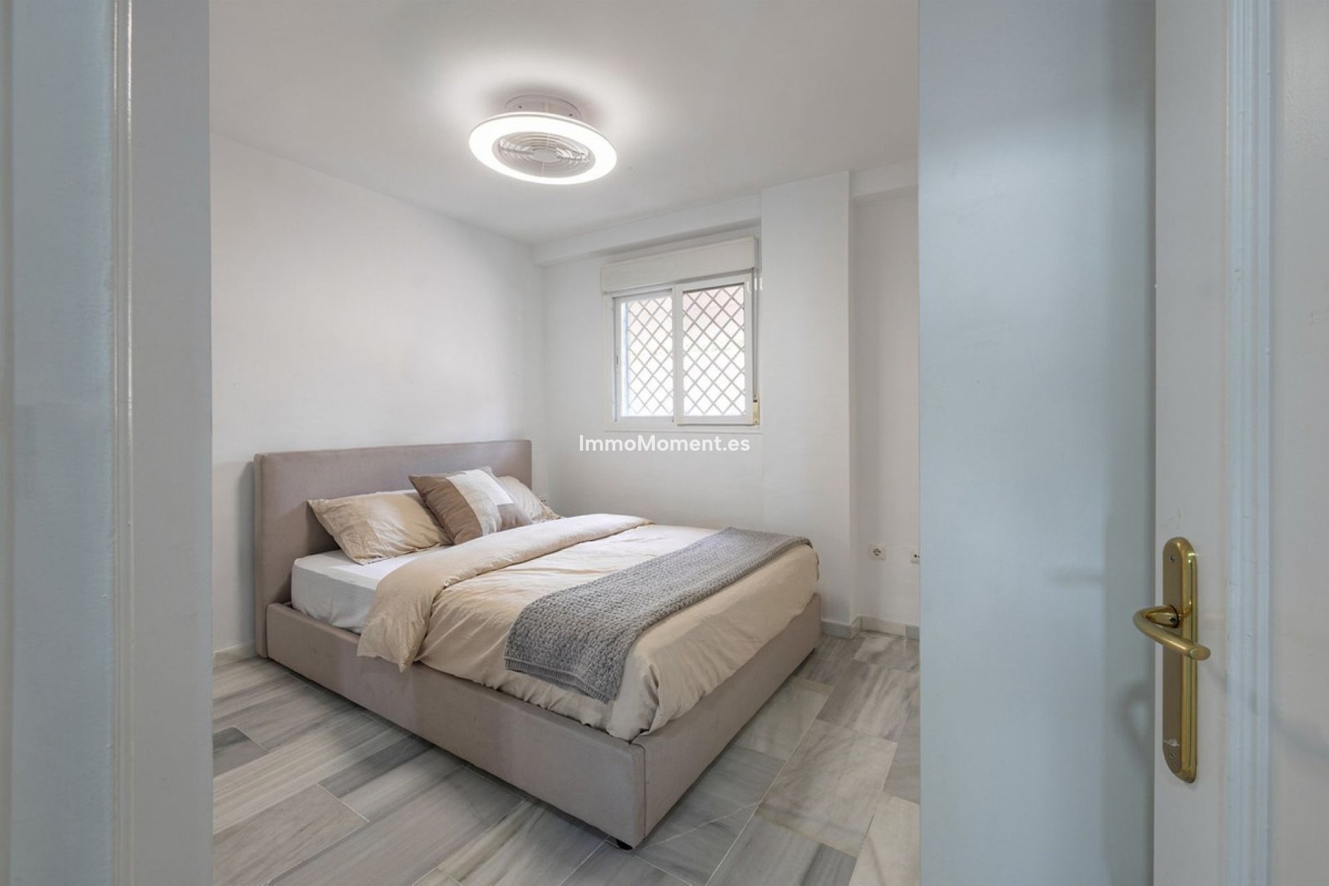 Resale - Apartment - Benalmadena - Benalmadena Centro