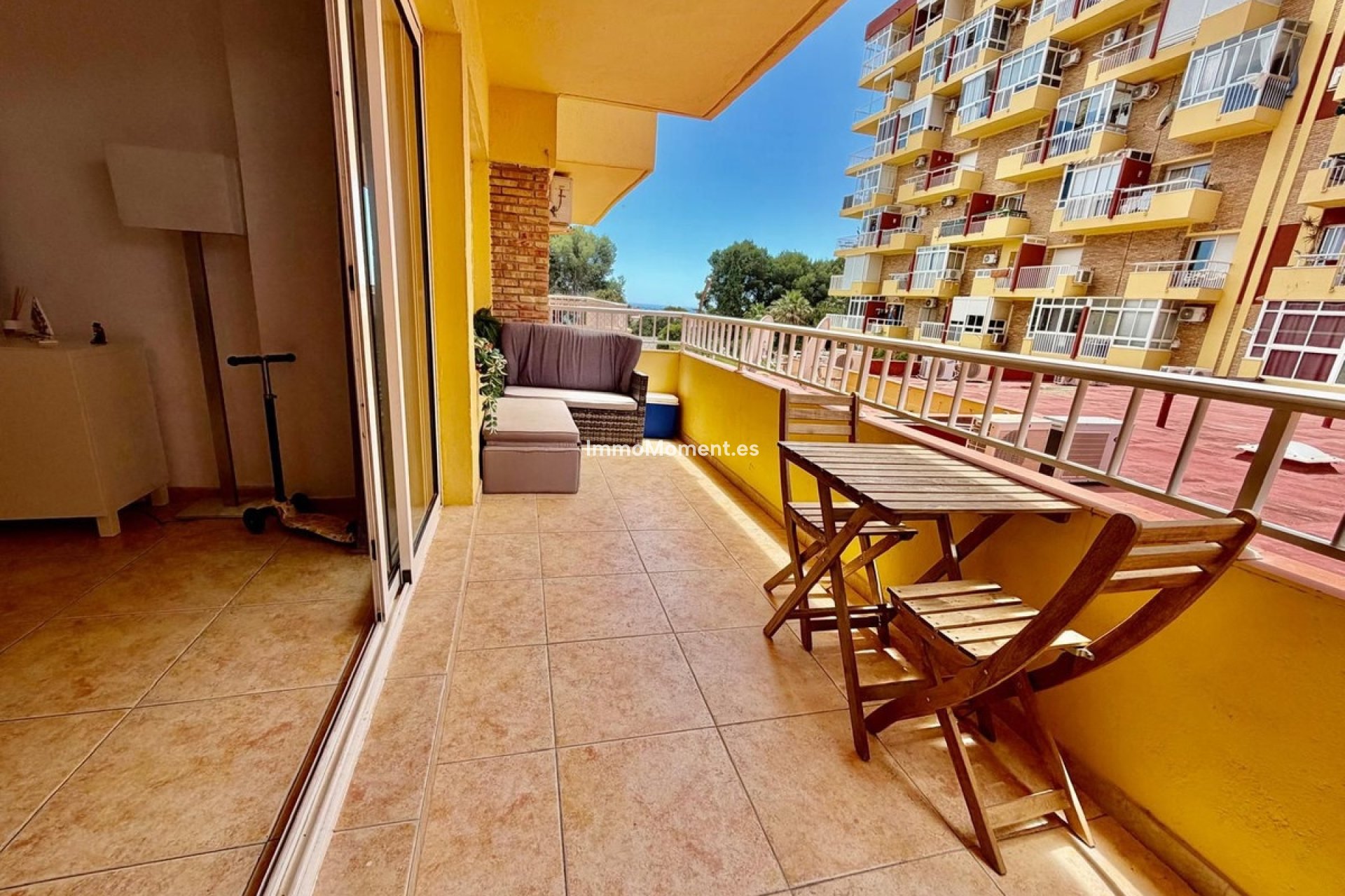 Resale - Apartment - Benalmadena - Benalmadena Centro