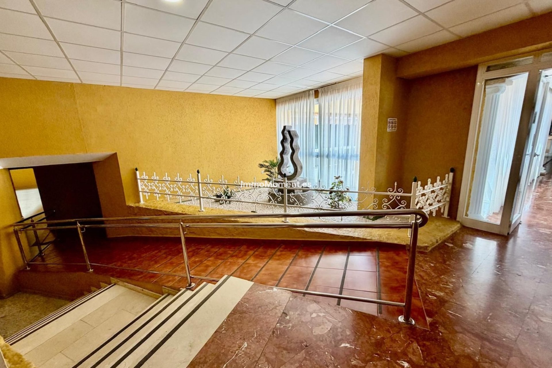 Resale - Apartment - Benalmadena - Benalmadena Centro