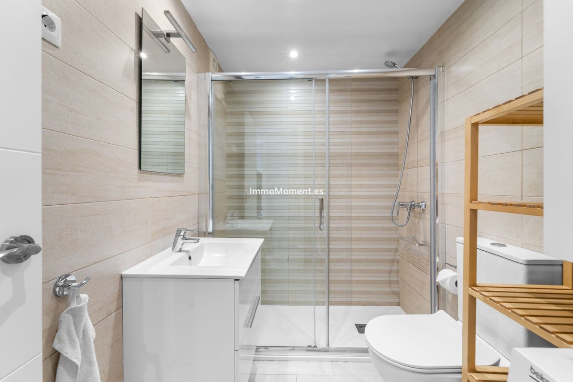 Resale - Apartment - Benalmadena - Benalmadena Centro
