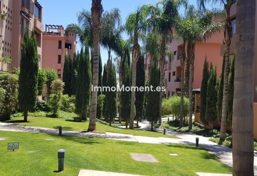 Resale - Apartment - Benalmadena - Benalmadena Centro