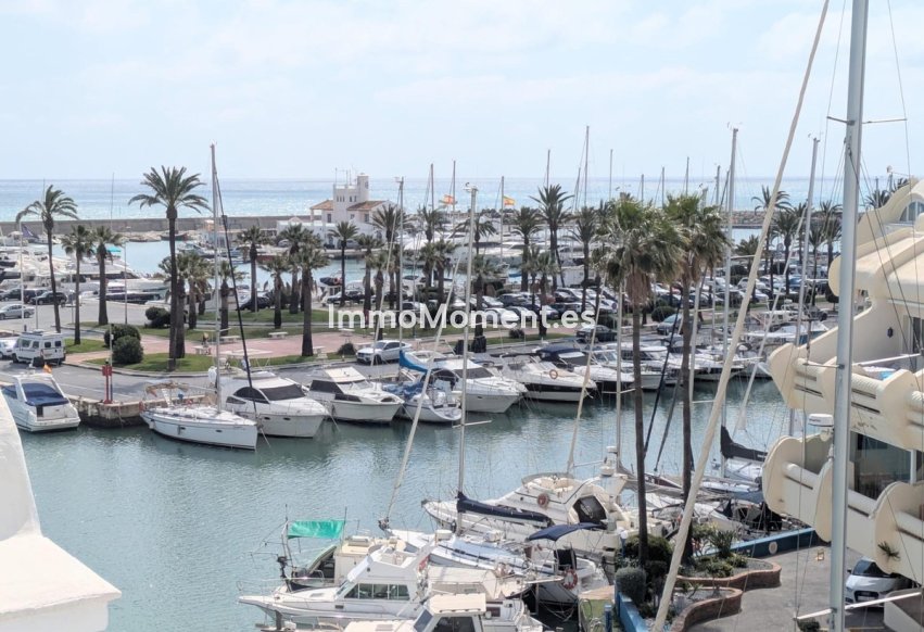 Resale - Apartment - Benalmadena - Benalmadena Centro