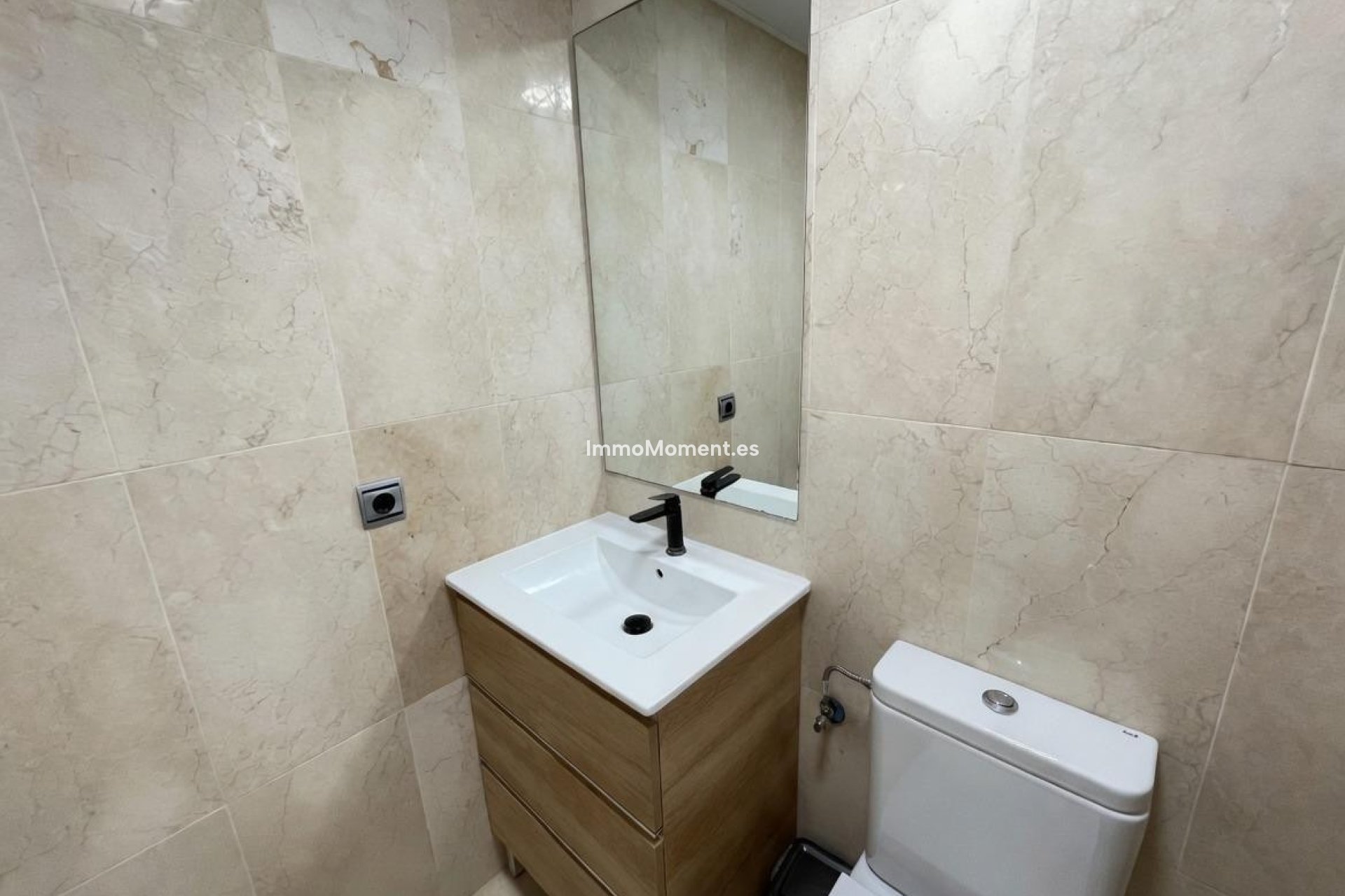 Resale - Apartment - Benalmadena - Benalmadena Centro