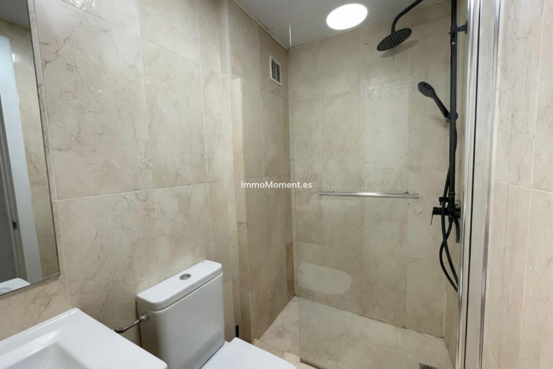 Resale - Apartment - Benalmadena - Benalmadena Centro