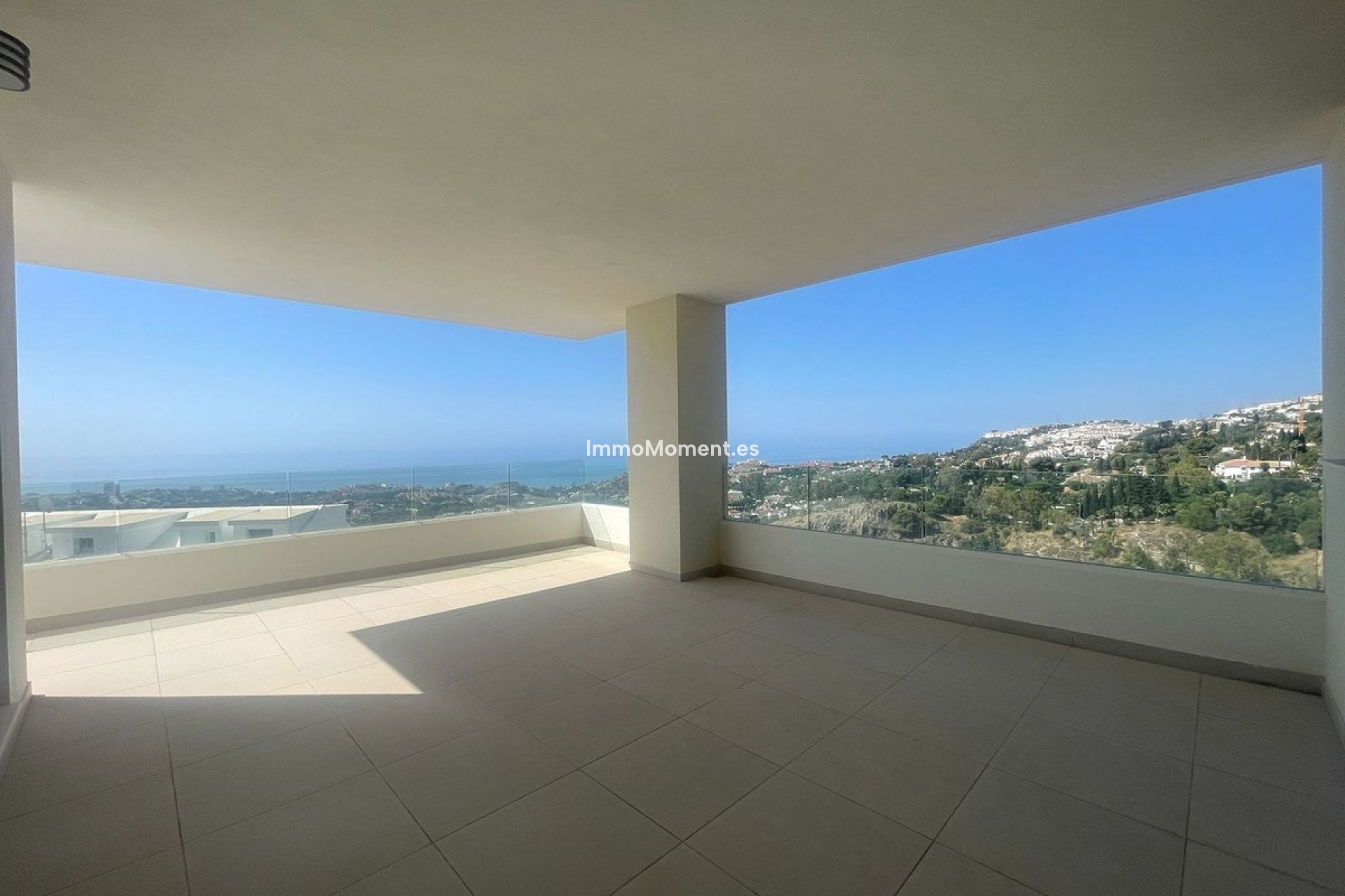 Resale - Apartment - Benalmadena - Benalmadena Centro