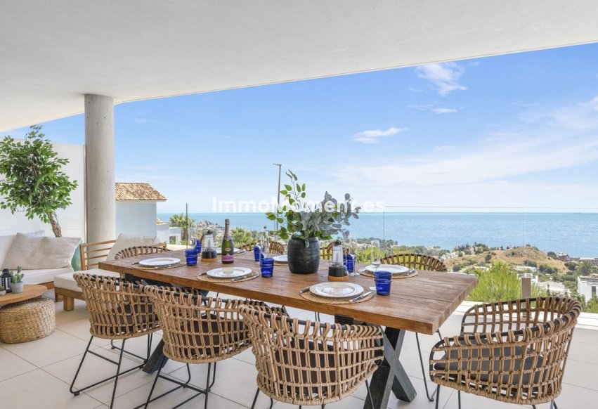 Resale - Apartment - Benalmadena - Benalmadena Centro