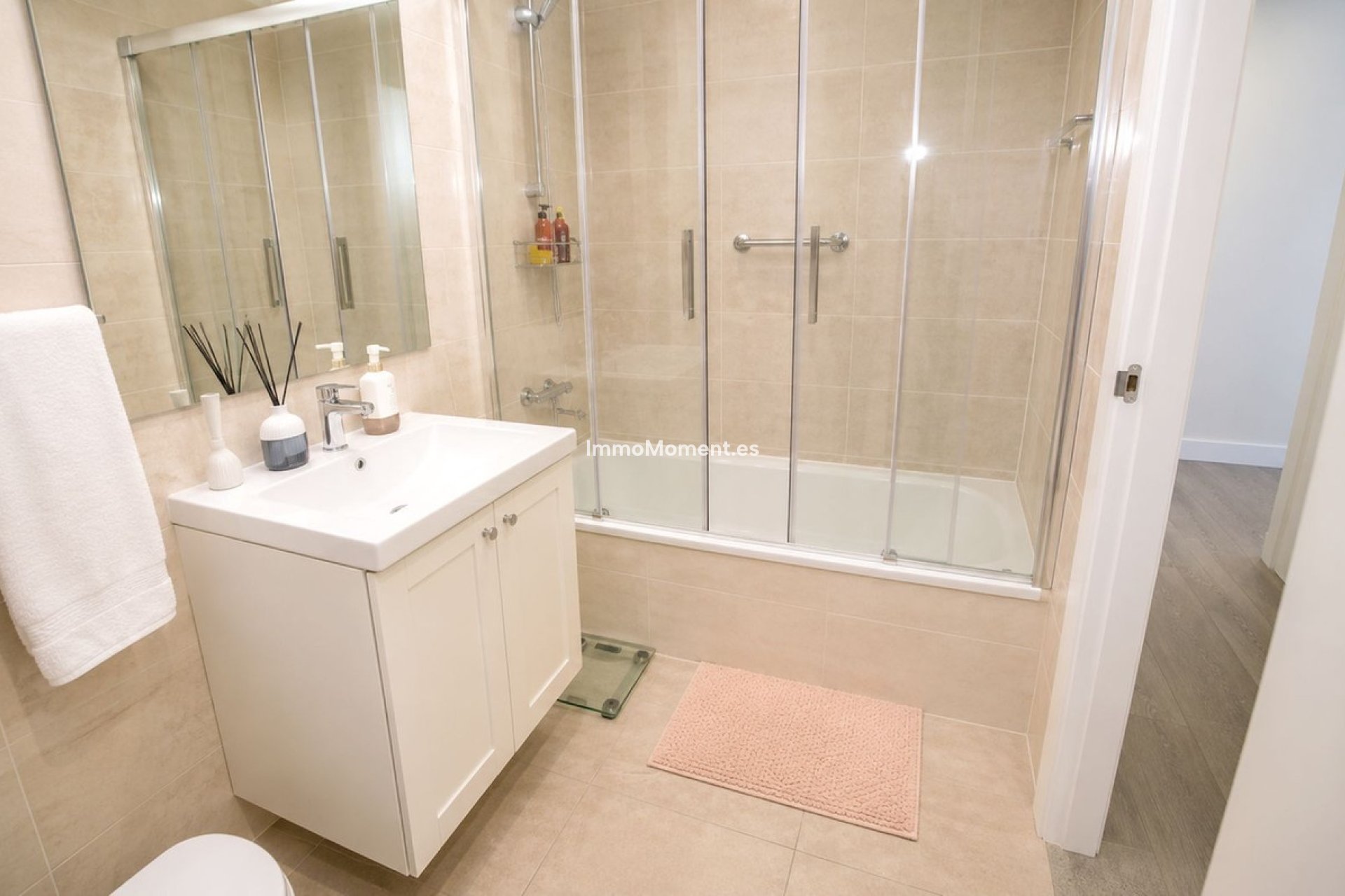 Resale - Apartment - Benalmadena - Benalmadena Centro
