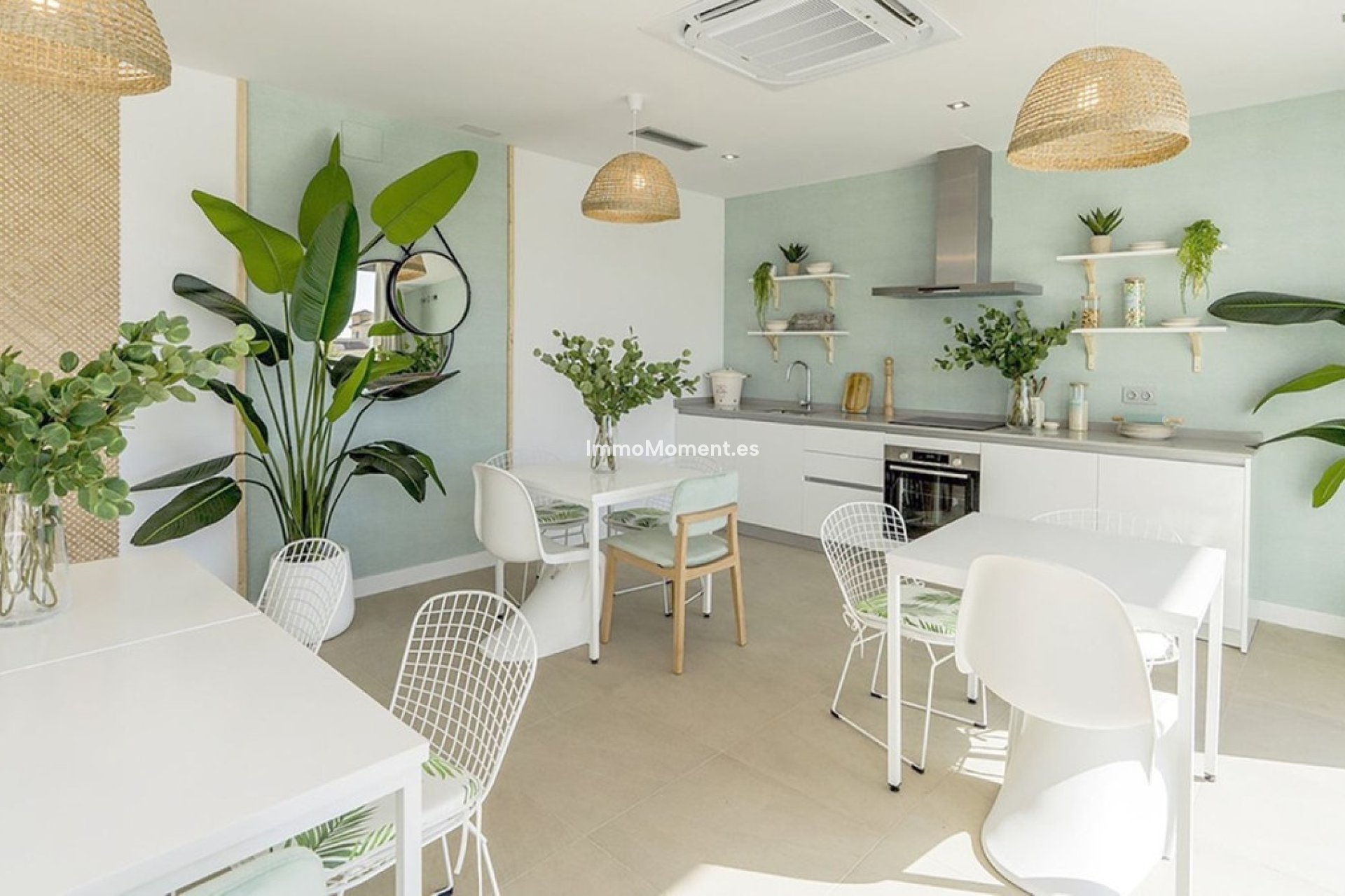 Resale - Apartment - Benalmadena - Benalmadena Centro