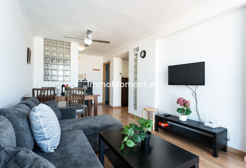 Resale - Apartment - Benalmadena - Benalmadena Centro