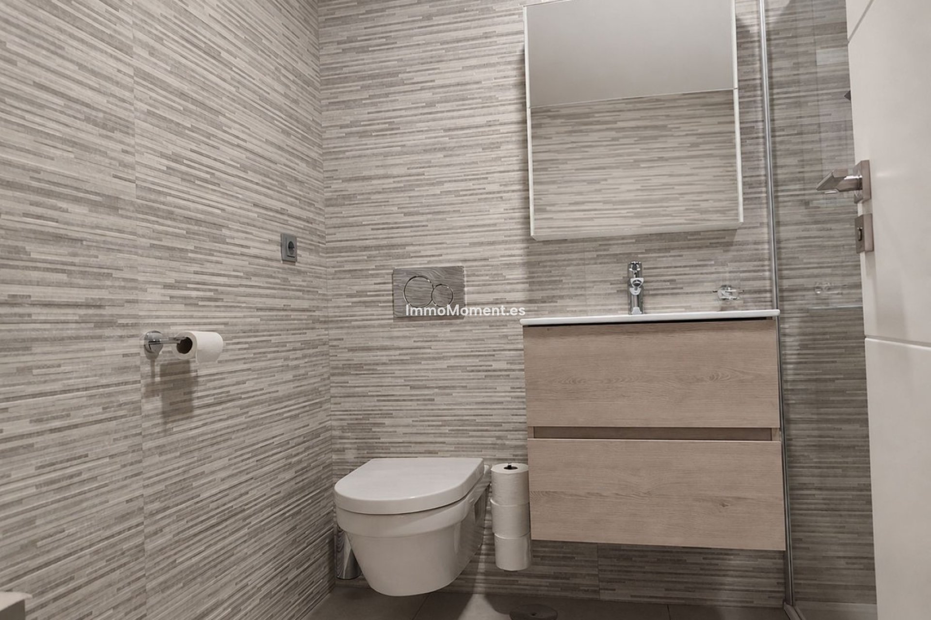 Resale - Apartment - Benalmadena - Benalmadena Centro