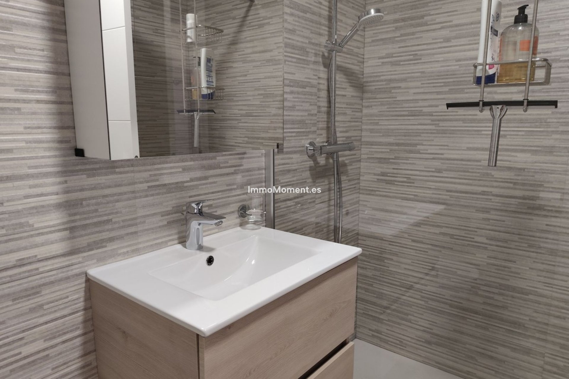 Resale - Apartment - Benalmadena - Benalmadena Centro