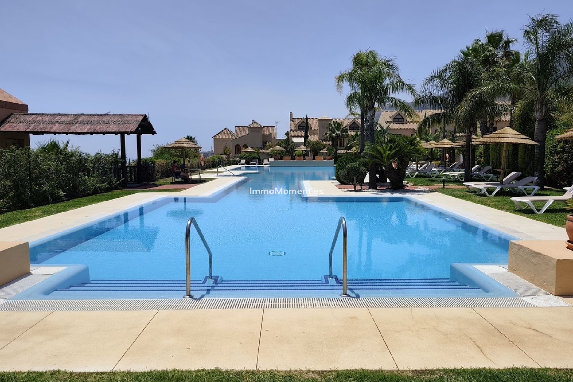 Resale - Apartment - Benalmadena - Benalmadena Centro