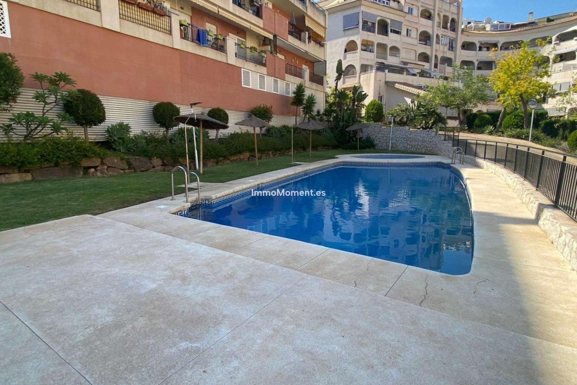 Resale - Apartment - Benalmadena - Benalmadena Centro